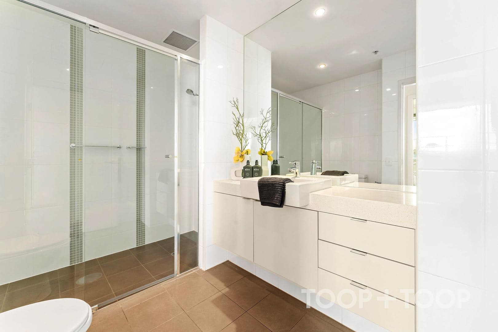 202 / 61-69 Brougham Place, North Adelaide SA 5006, North Adelaide - Thumbnail 8