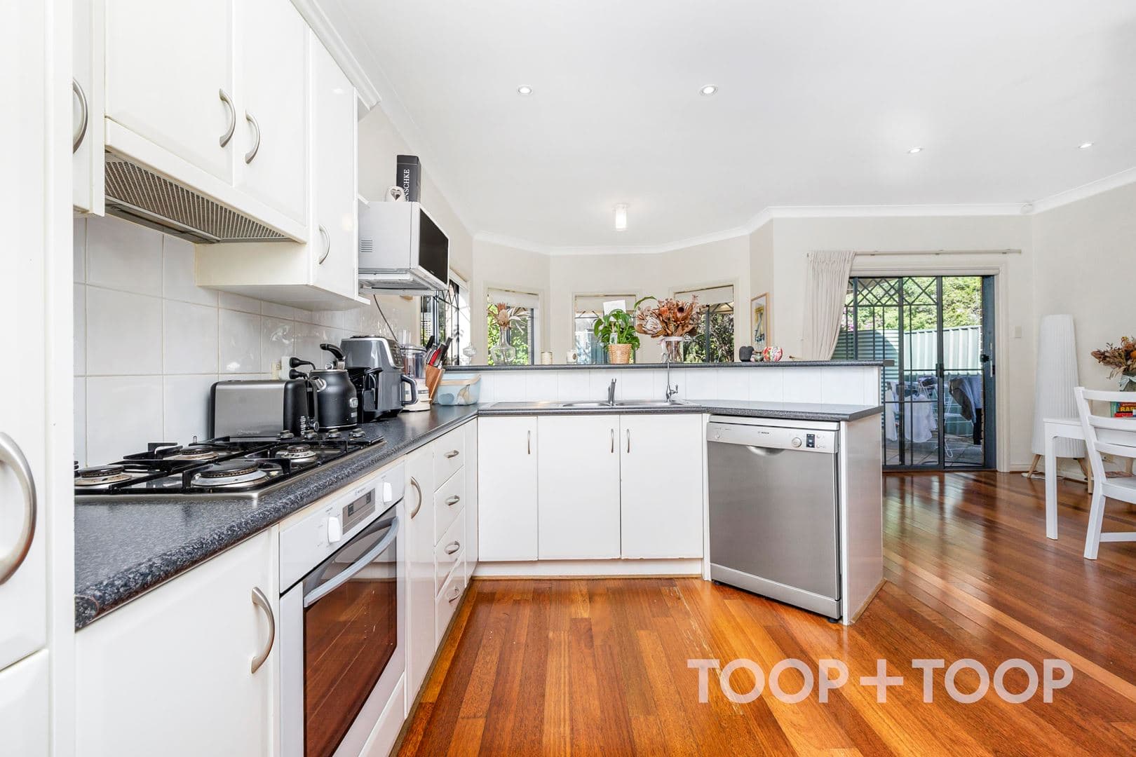 112 L'Estrange Street,Glenunga SA 5064, Glenunga - Thumbnail 2
