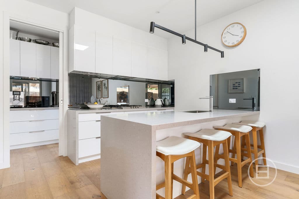 3/46 Strachans Road, MORNINGTON, VIC, Mornington - Thumbnail 2