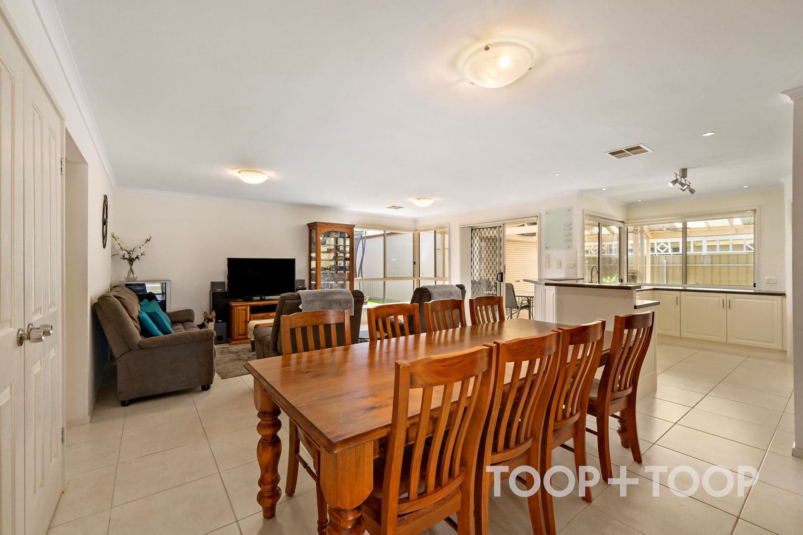 18 Discovery Way, Andrews Farm SA 5114, Andrews Farm - Thumbnail 2