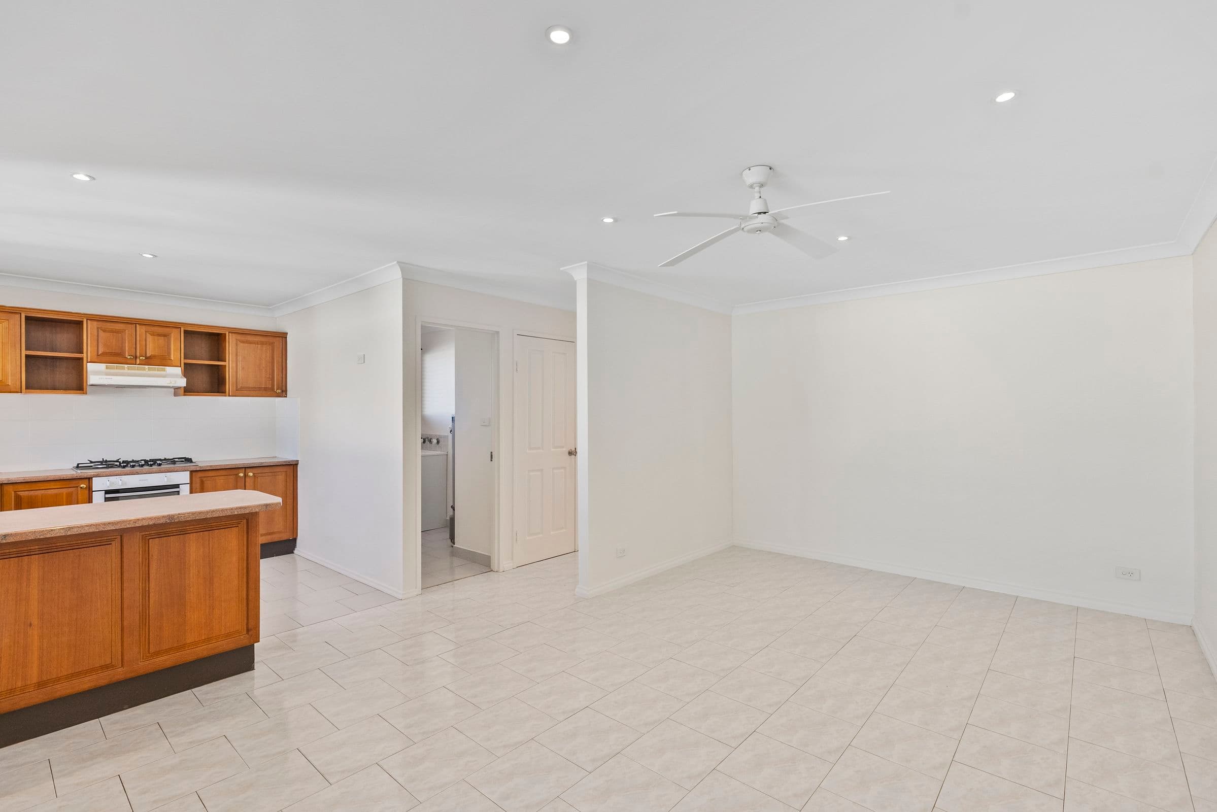 16/9 Junction Road, Terrigal, NSW, 2260, Terrigal - Thumbnail 3