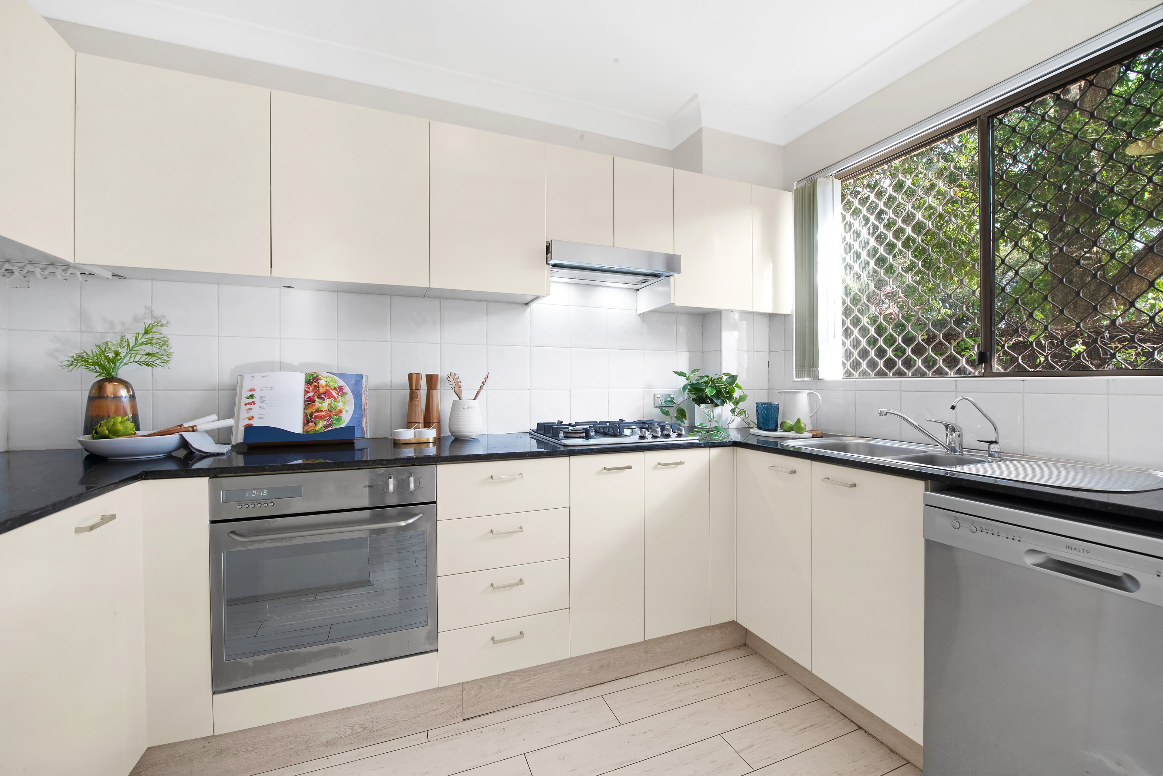 13/11-13 Sutherland Road, Chatswood, NSW, 2067, Chatswood - Thumbnail 3