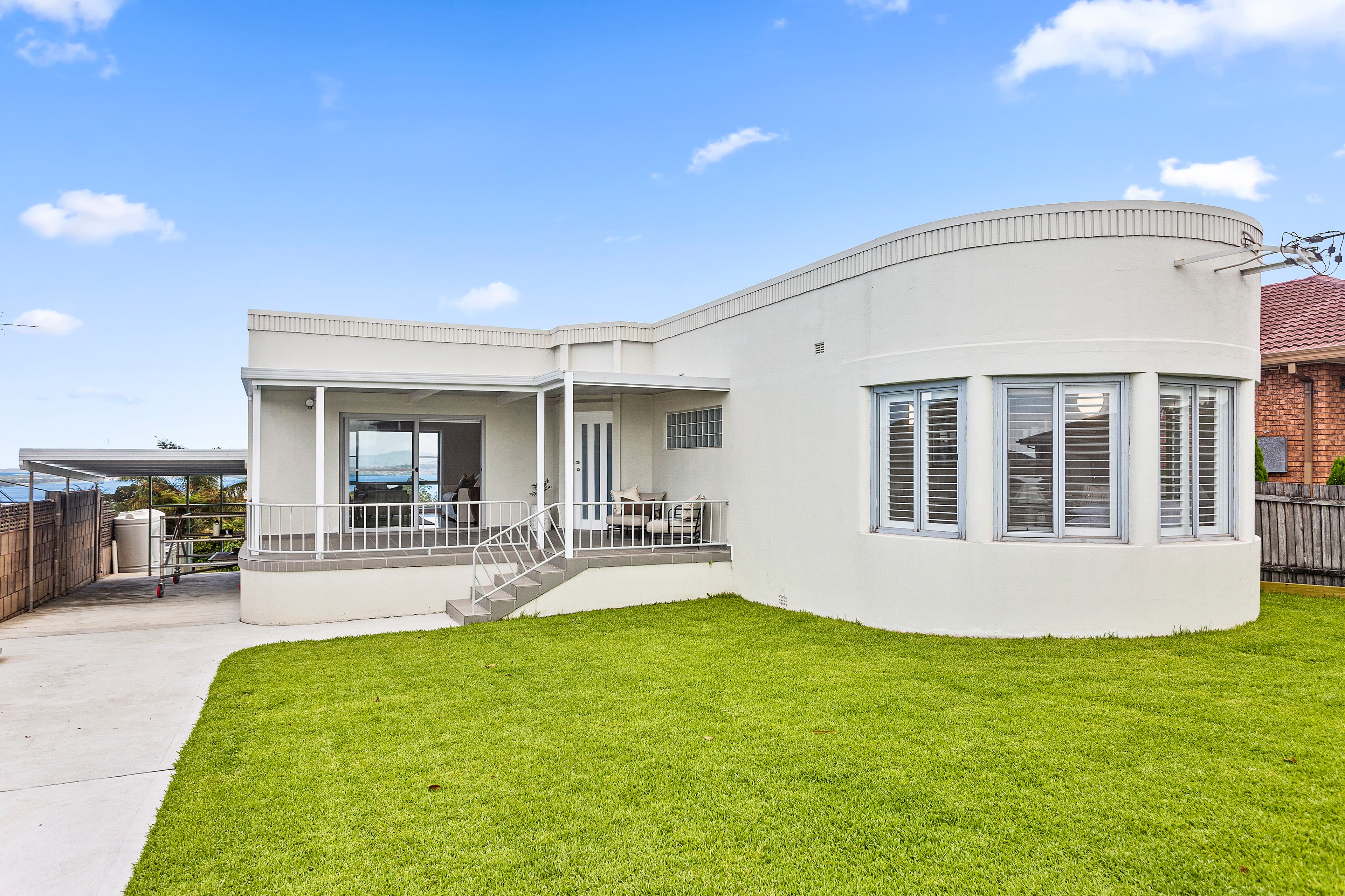 223 Flagstaff Road, Lake Heights, NSW, 2502, Lake Heights - Thumbnail 2