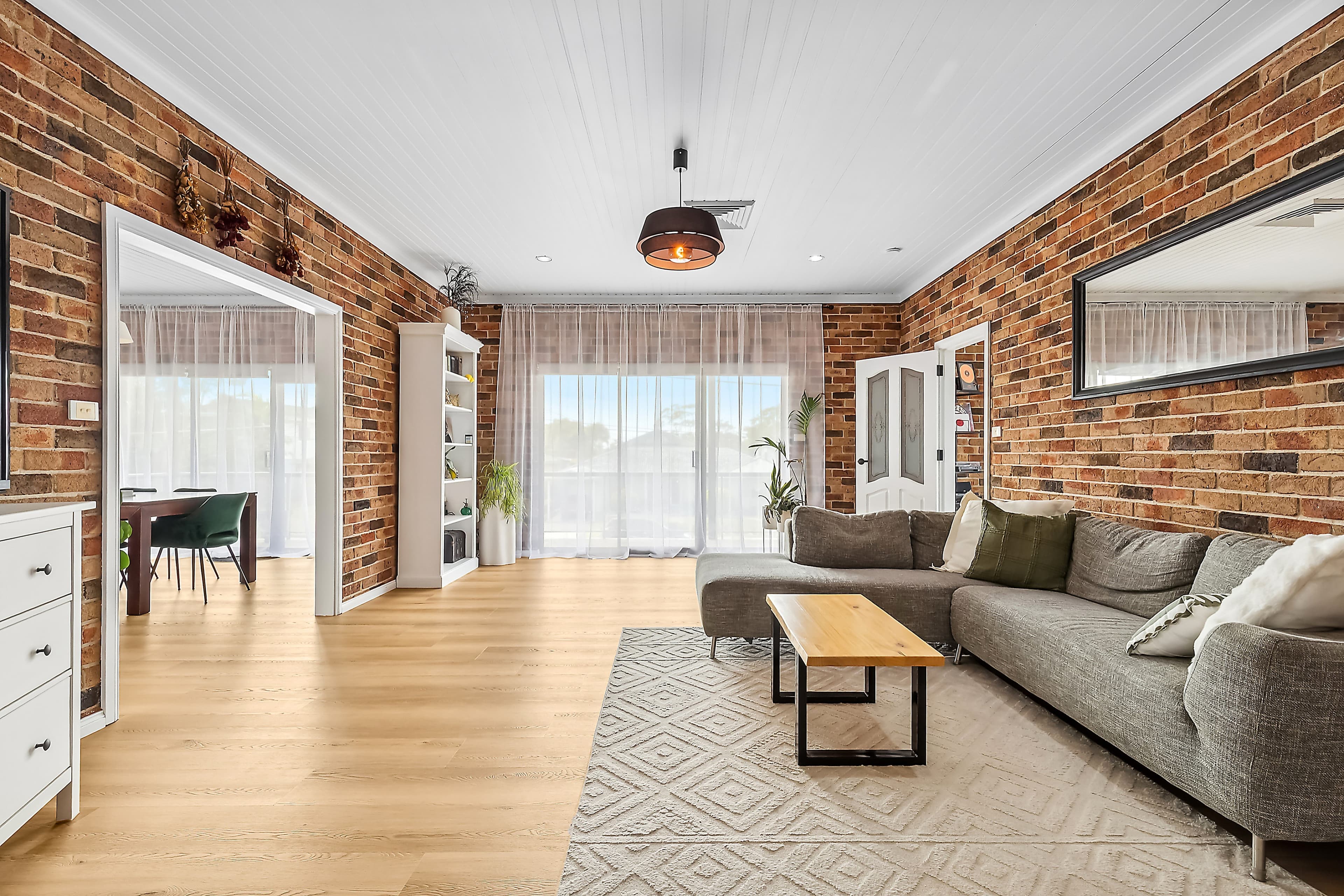 5 Glengariff Avenue, Killarney Heights, NSW, 2087, Killarney Heights - Thumbnail 2