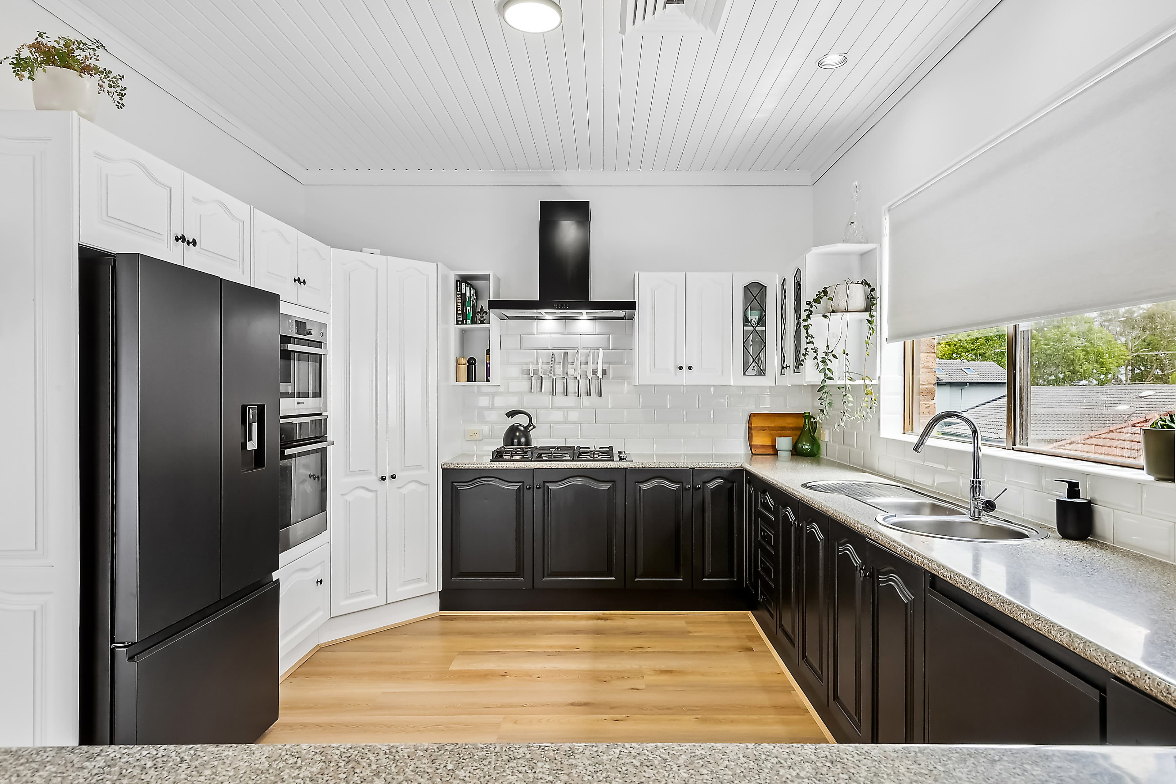 5 Glengariff Avenue, Killarney Heights, NSW, 2087, Killarney Heights - Thumbnail 4