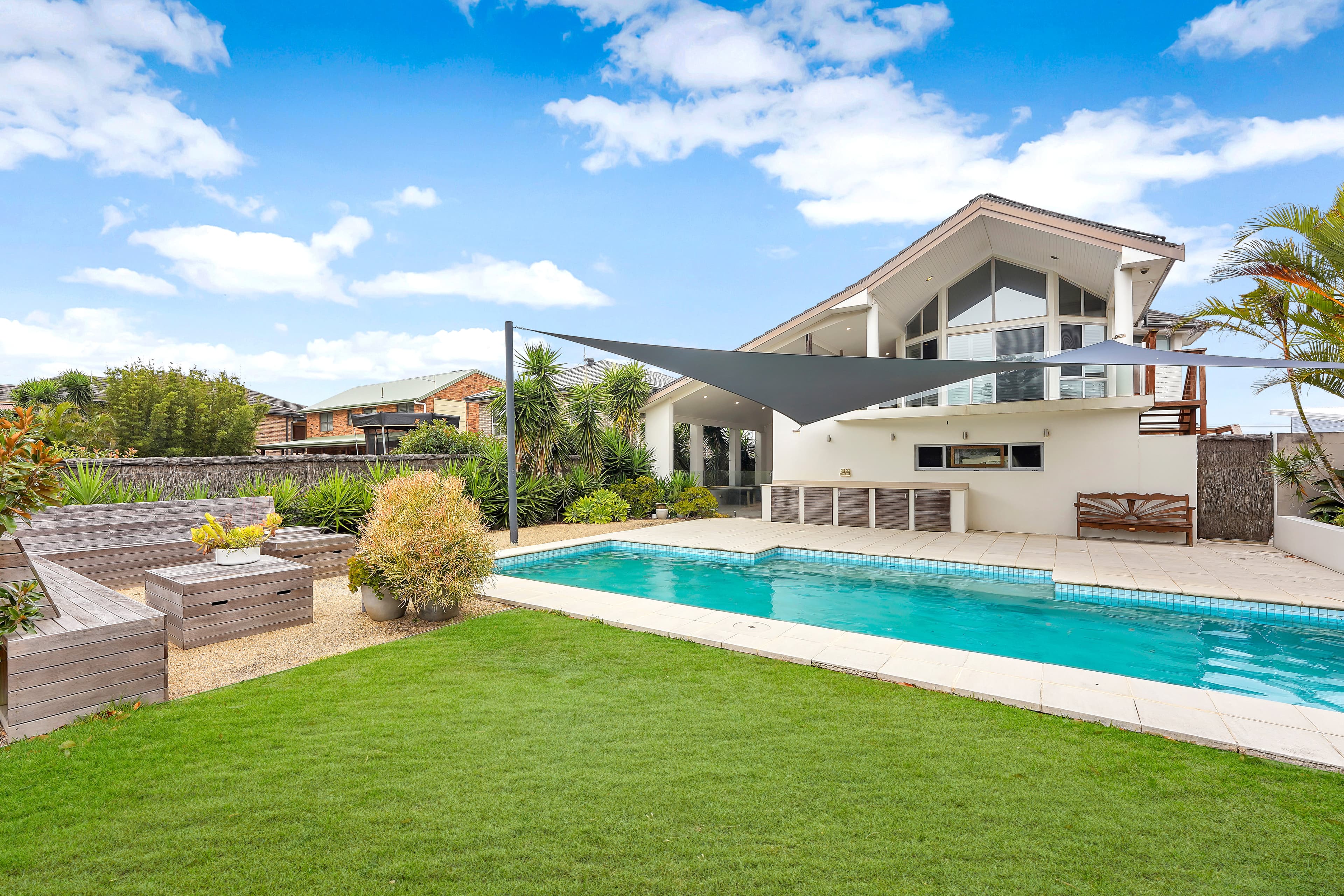 8 North Scenic Road, Forresters Beach, NSW, 2260, Forresters Beach - Thumbnail 3
