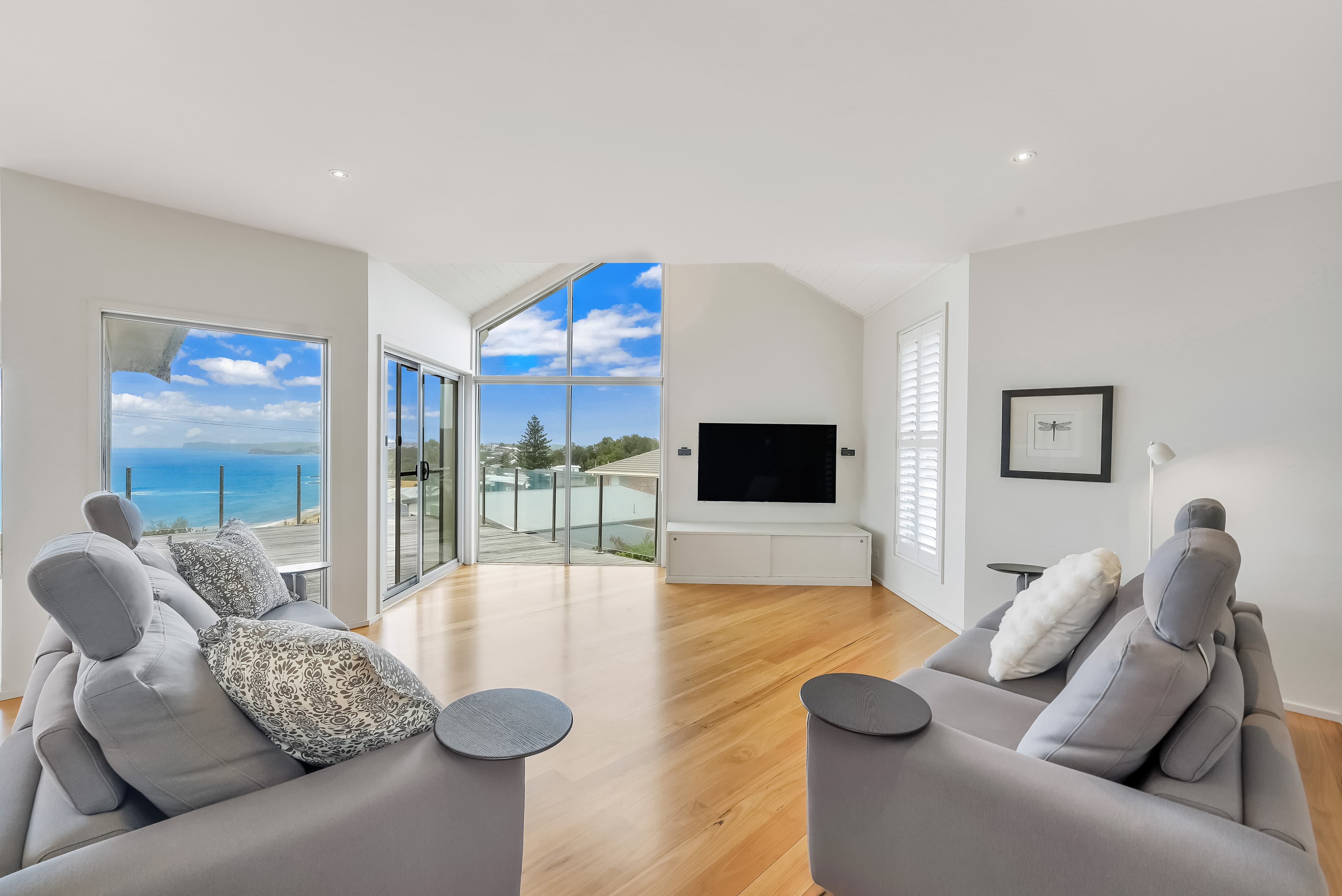 8 North Scenic Road, Forresters Beach, NSW, 2260, Forresters Beach - Thumbnail 4