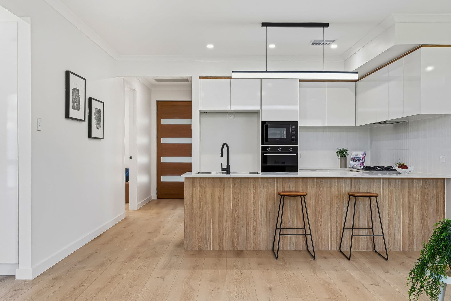 11C Centre Street, Largs Bay - Thumbnail 5