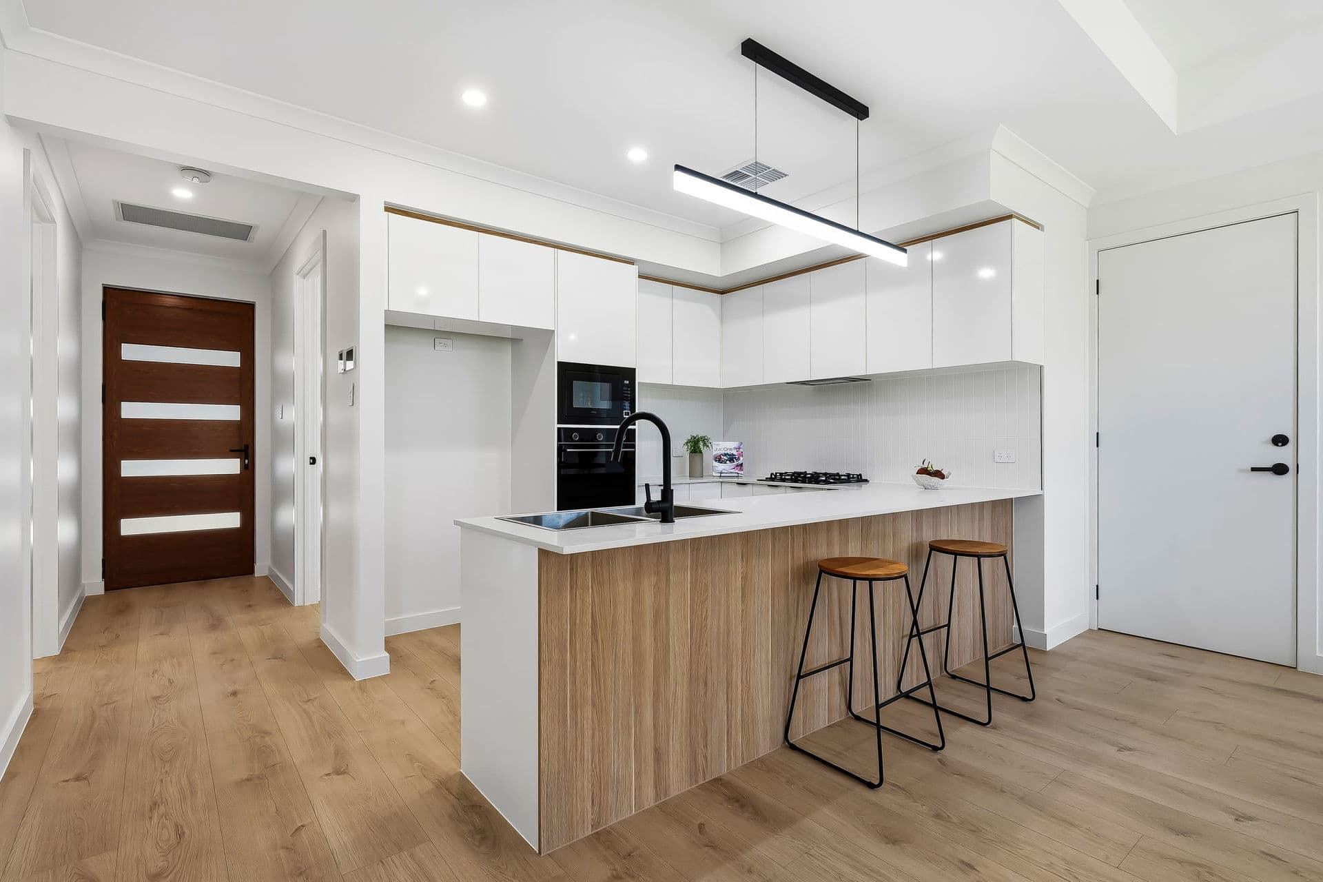 11C Centre Street, Largs Bay - Thumbnail 7