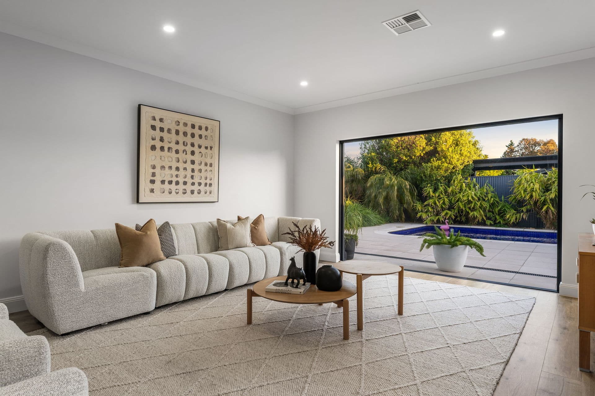 32 Helmsdale Avenue, Glengowrie - Image 1