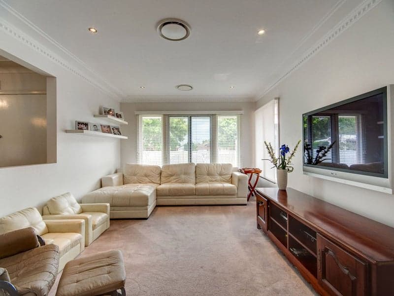 1 / 61 Loongana Avenue, GLENROY VIC 3046, Glenroy - Thumbnail 3