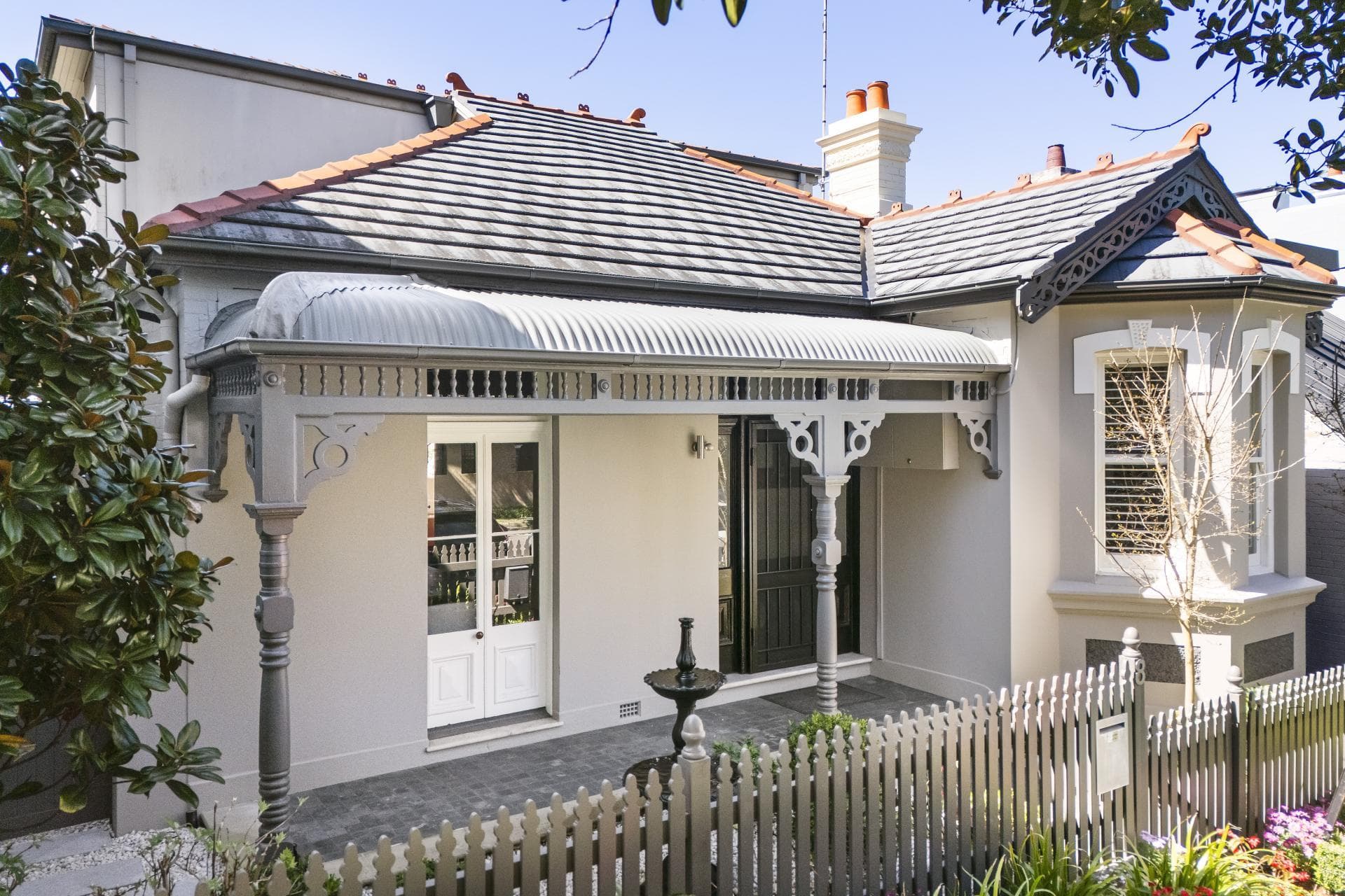 8 Rawson Avenue, Queens Park, Queens Park - Thumbnail 3