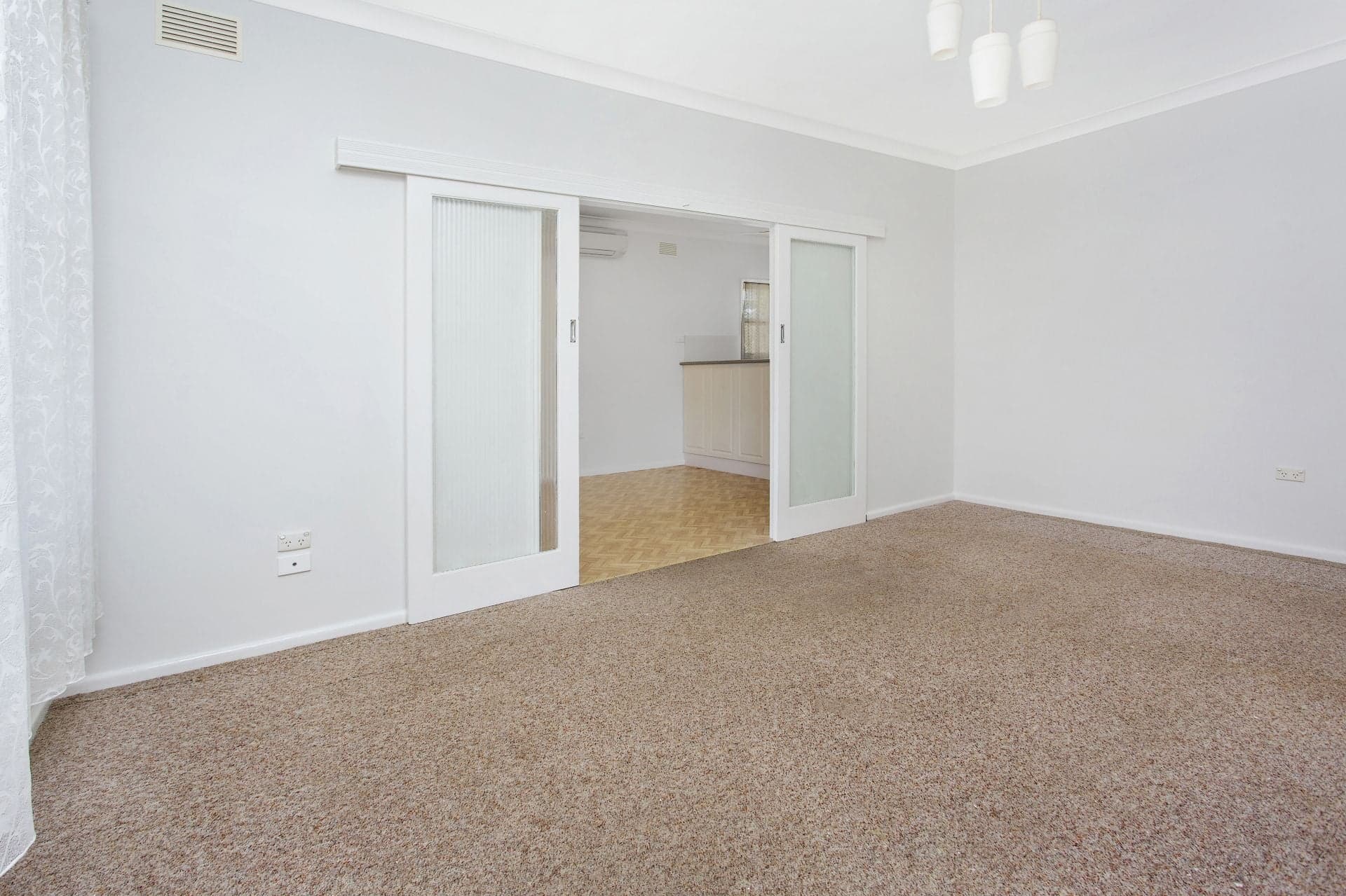 69 Hutton Avenue, Bulli, NSW 2516, Bulli - Thumbnail 4