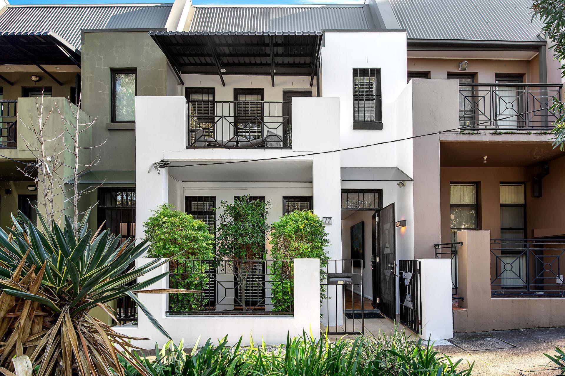 2 Banksia Grove, Perth, Perth - Thumbnail 7