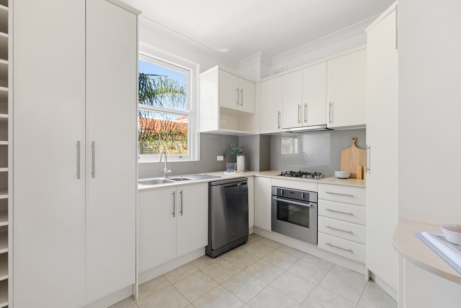 12/2A Darling Point Road, Edgecliff, Edgecliff - Thumbnail 3