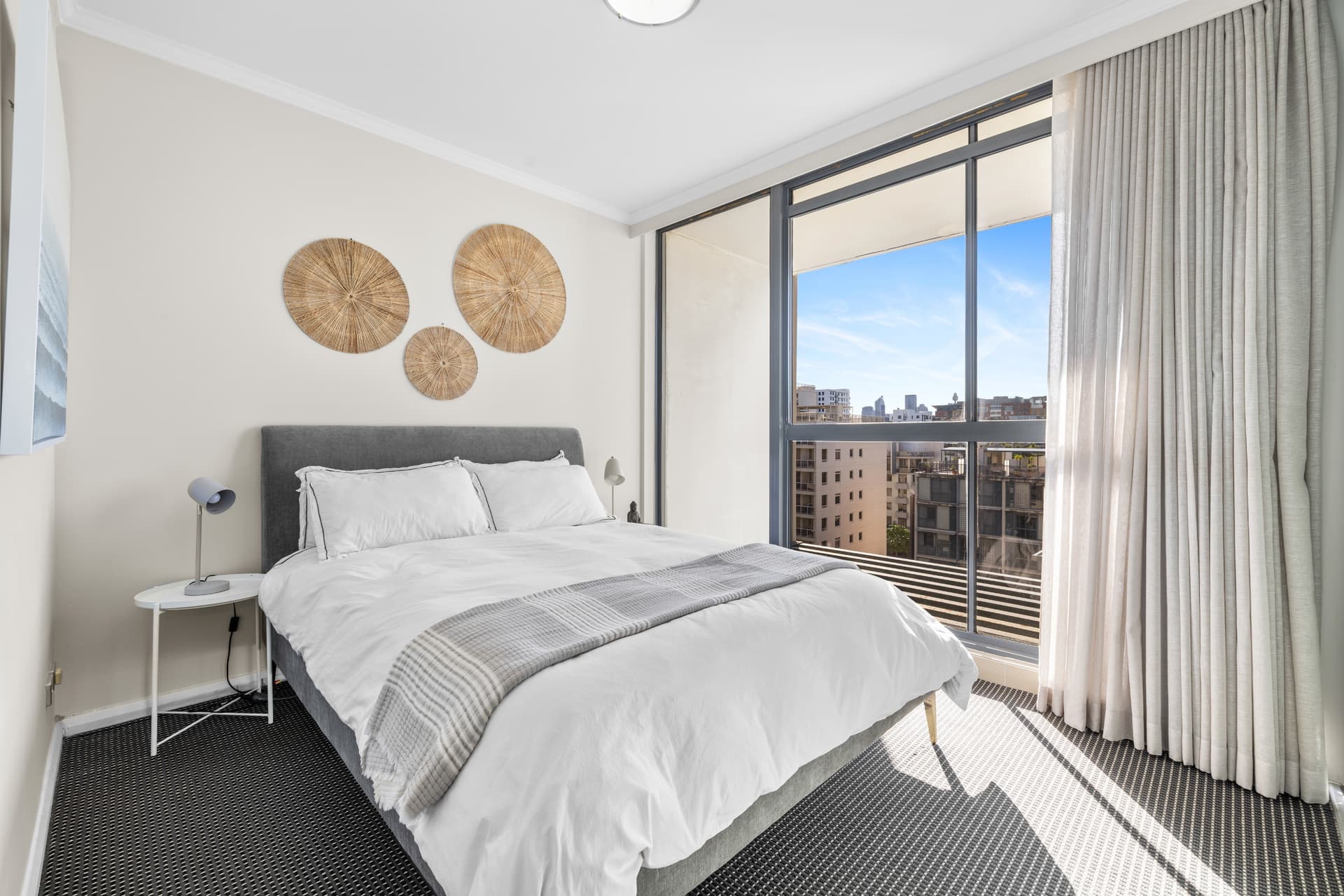 148/10 Lachlan Street, Waterloo, Waterloo - Image 1