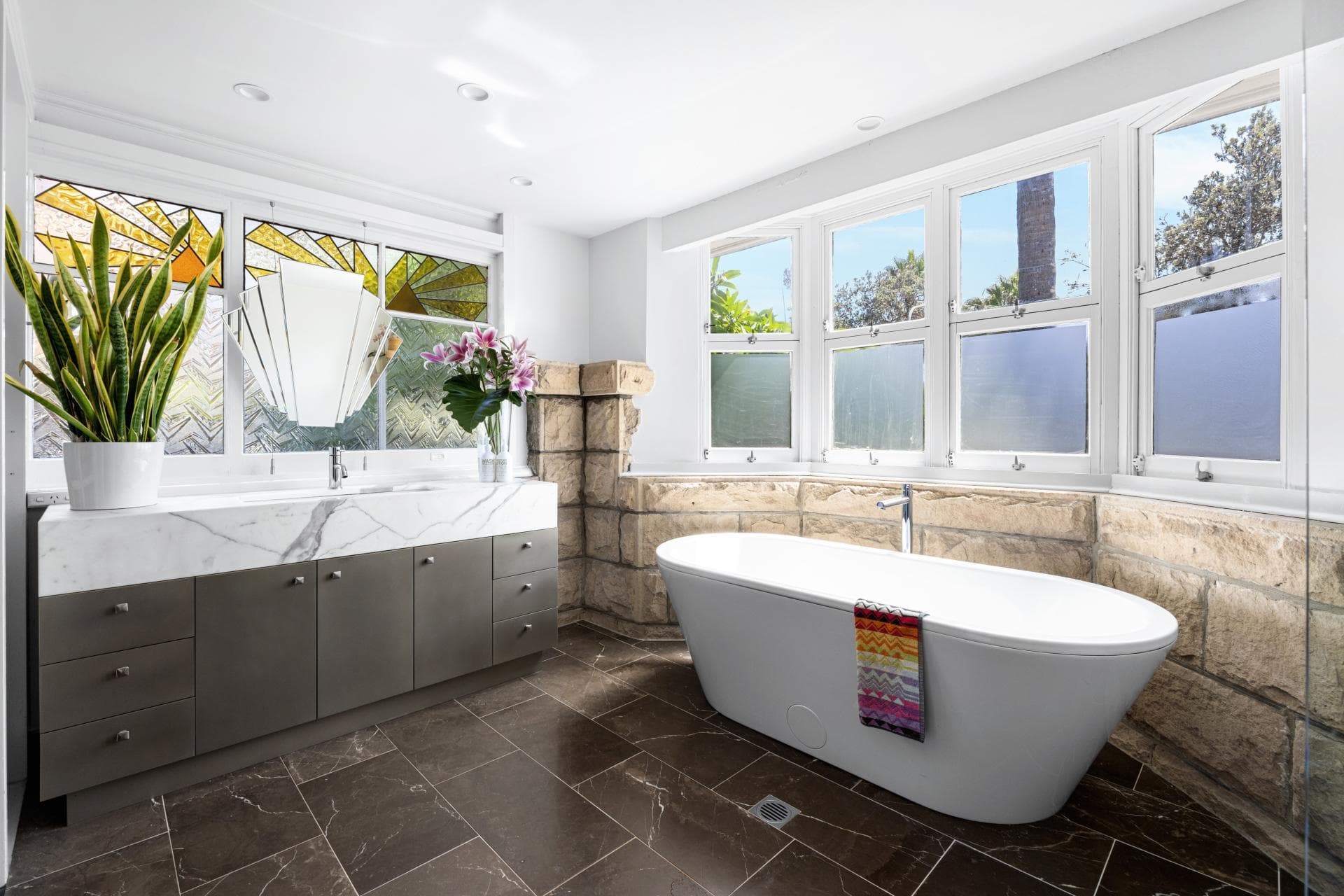 40 Sir Thomas Mitchell Road, Bondi Beach, Bondi Beach - Thumbnail 5