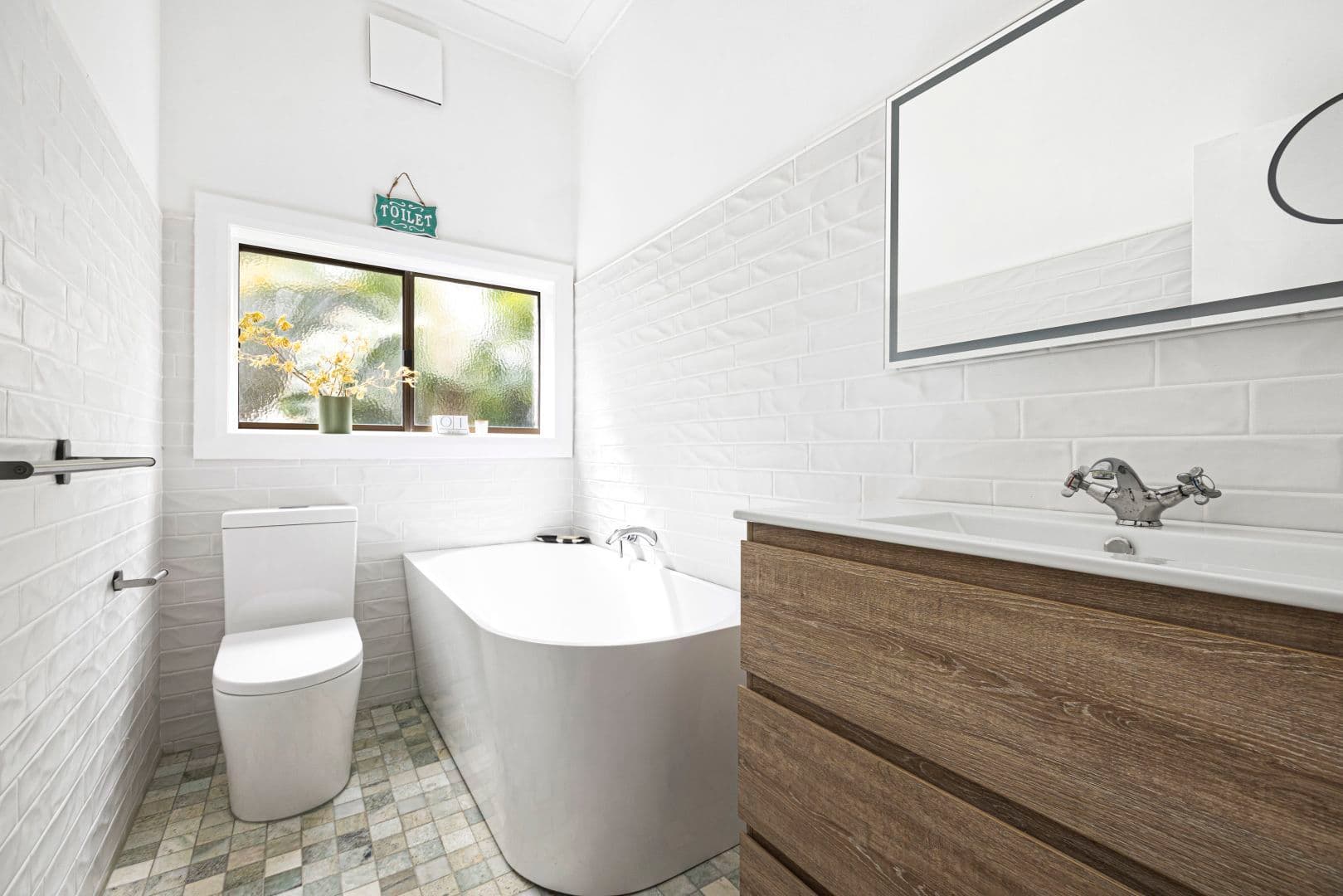 3 Allan Avenue, Clovelly, Clovelly - Thumbnail 4