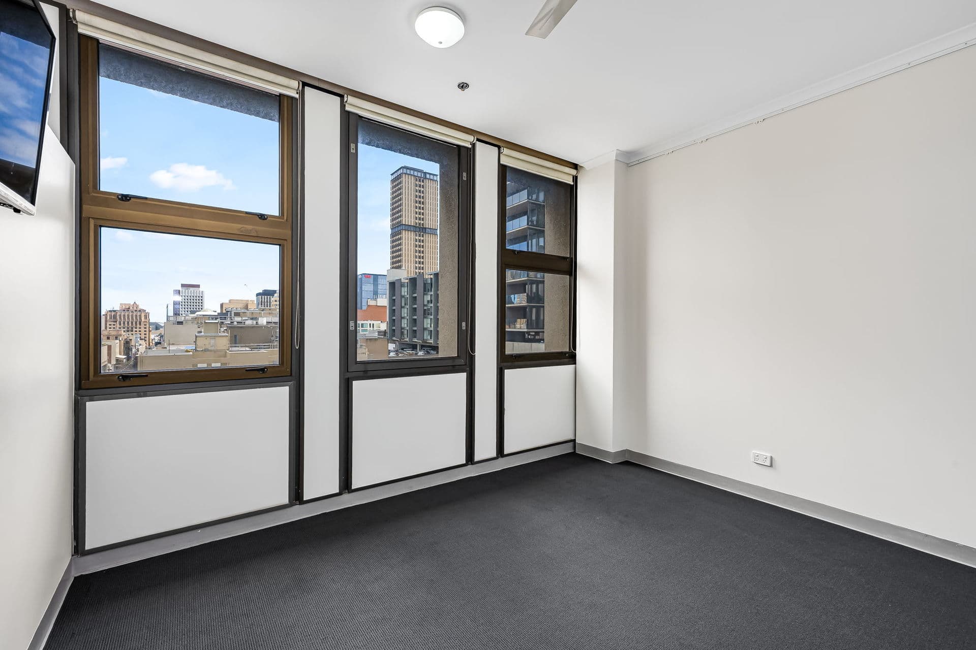 713/160 Rundle Mall, Adelaide - Thumbnail 4