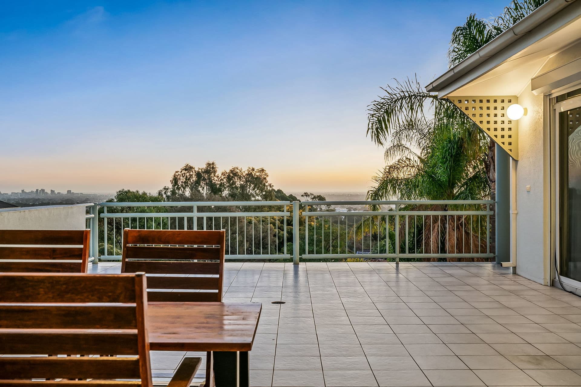 15 Grevillea Avenue, Athelstone - Thumbnail 3