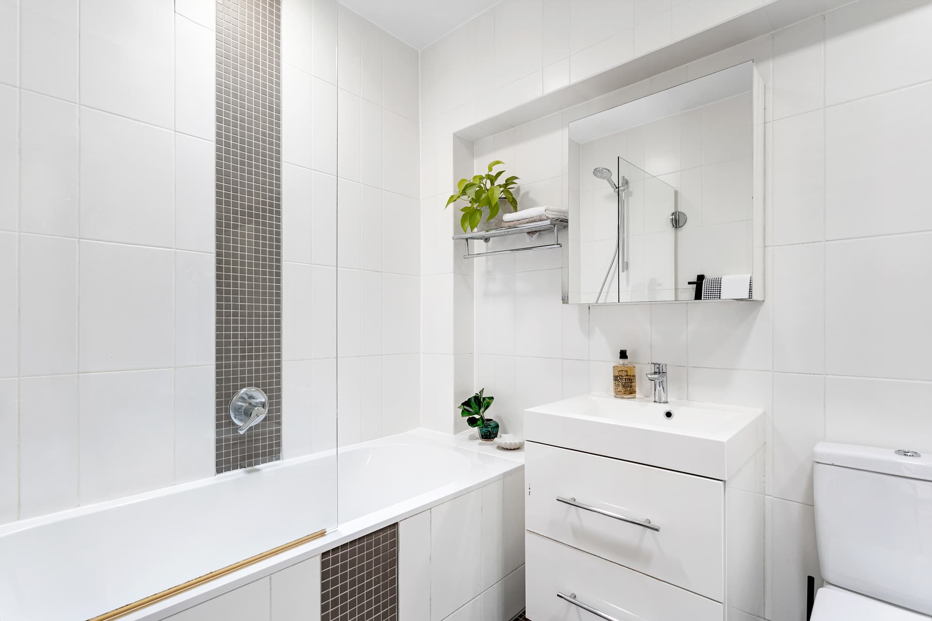 27 Gordon Street, Paddington, Paddington - Thumbnail 2