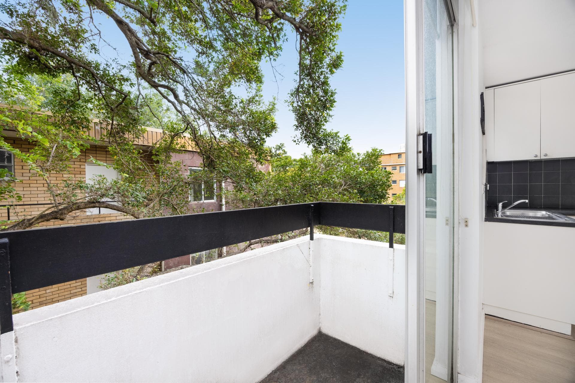 14/27 Sutherland Street (Enter Via Hargrave Lane), Paddington, Paddington - Thumbnail 3