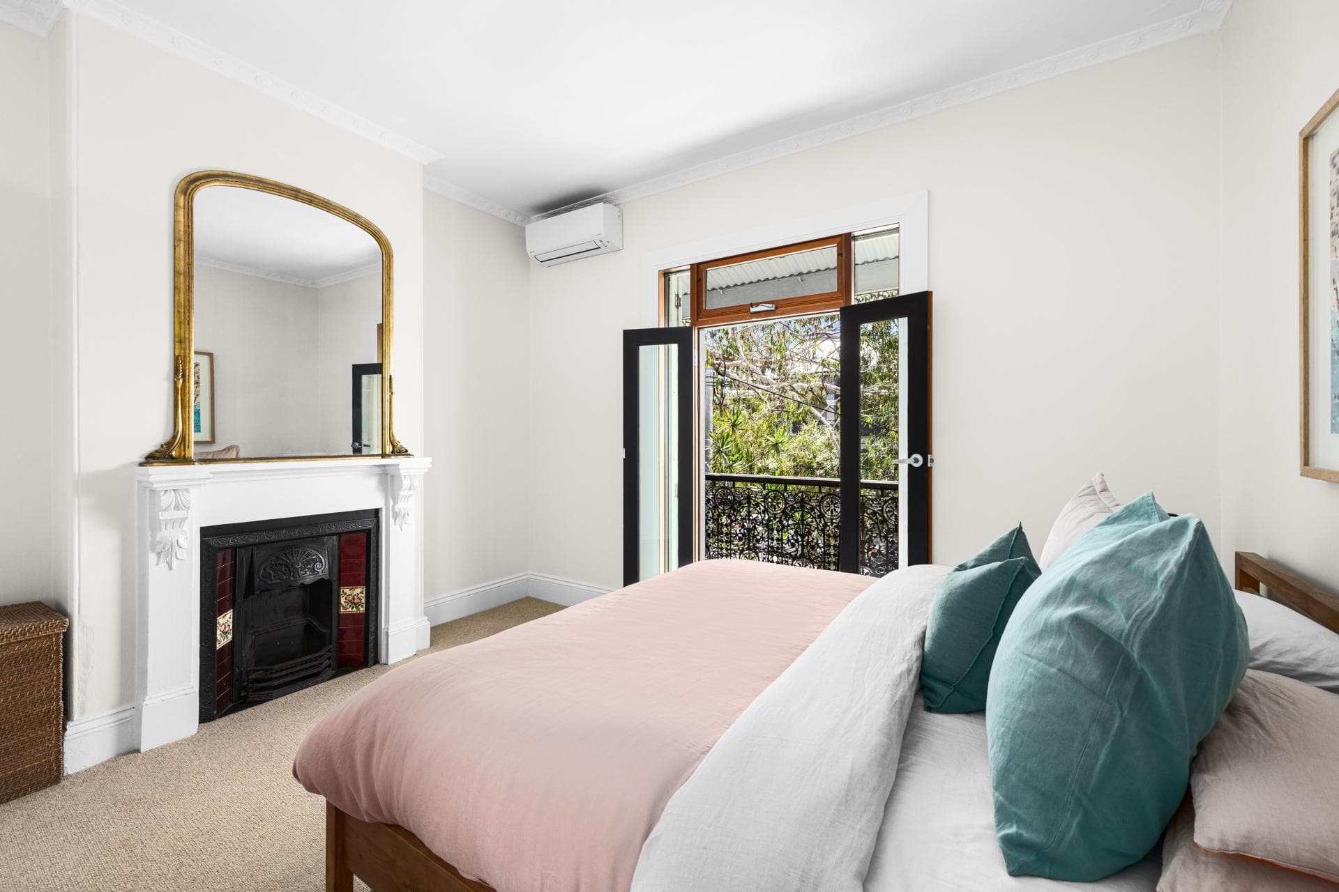 53 Victoria Street, Waverley, Waverley - Thumbnail 4