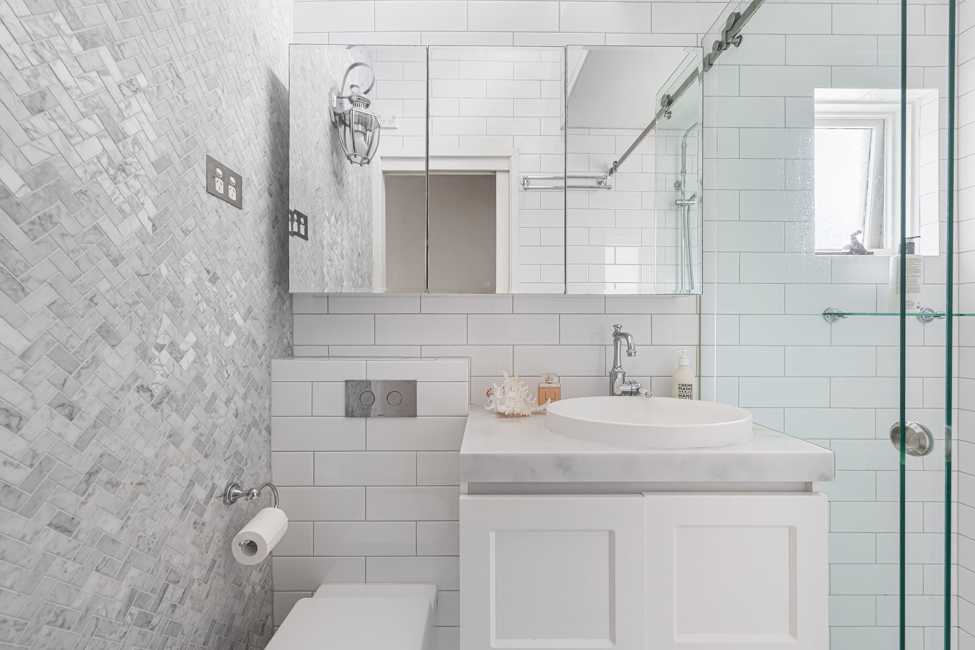 209 Sutherland Street, Paddington, Paddington - Thumbnail 3