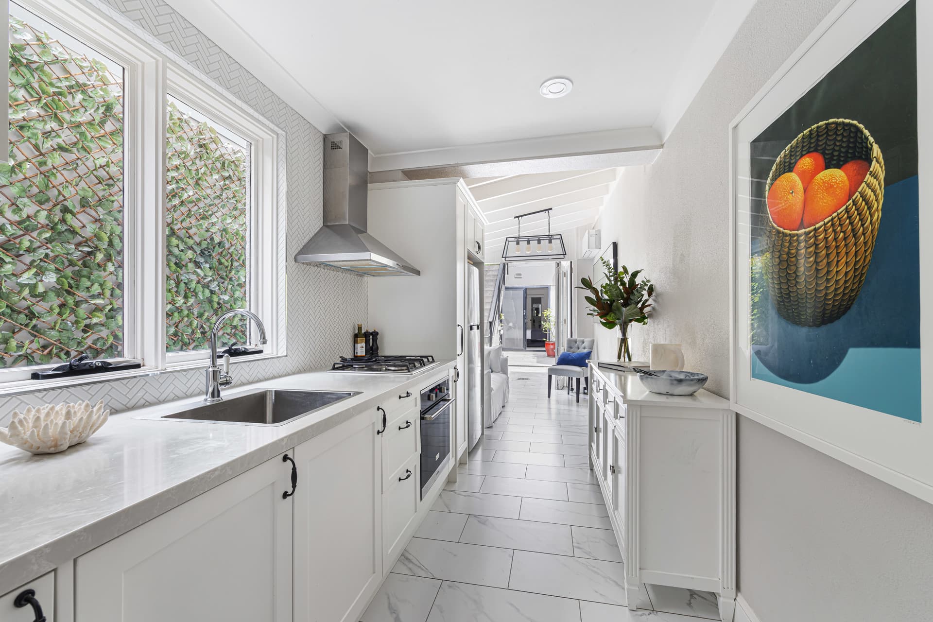 209 Sutherland Street, Paddington, Paddington - Thumbnail 8