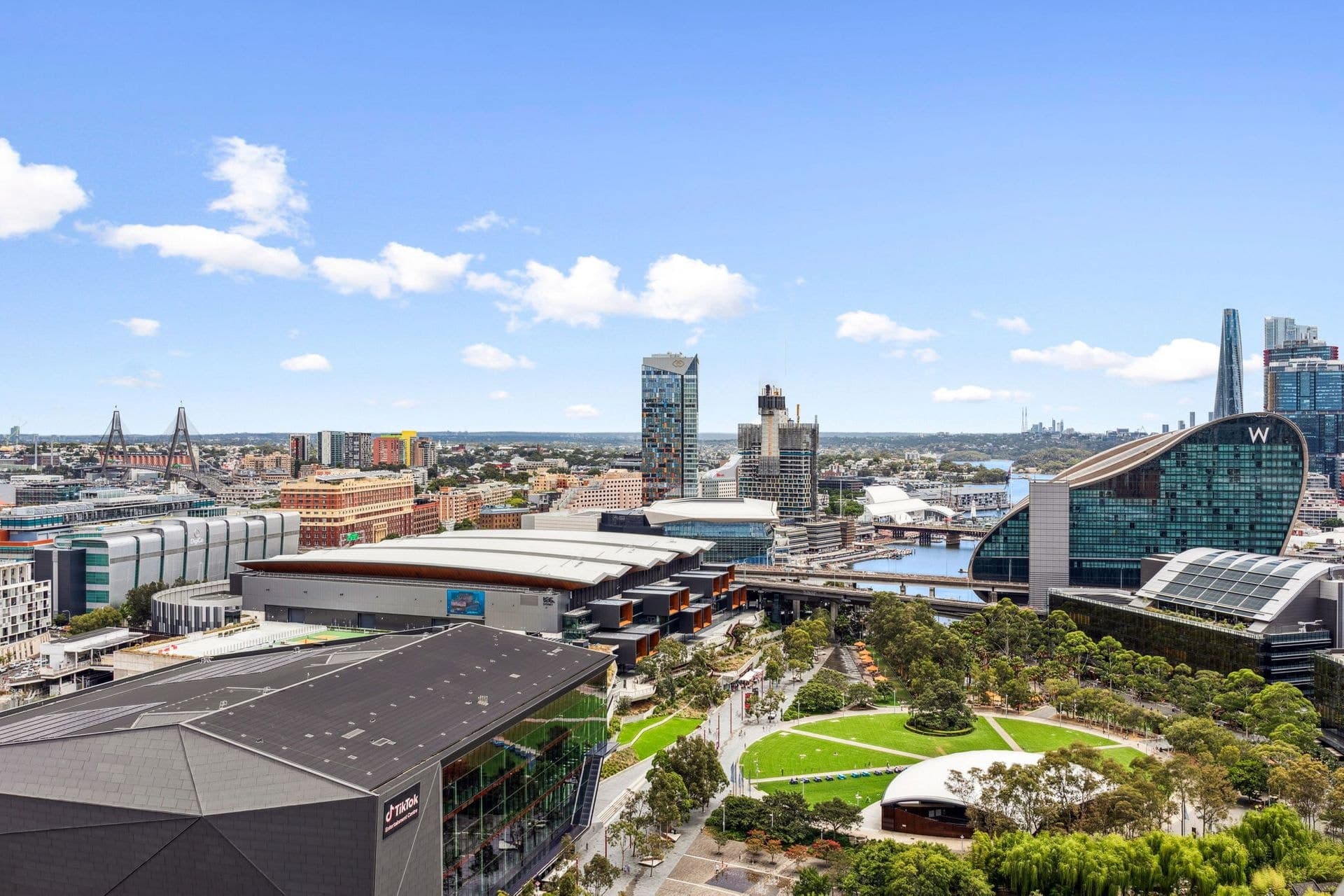 2402/81 Harbour Street, Haymarket, NSW, 2000, Haymarket - Thumbnail 2