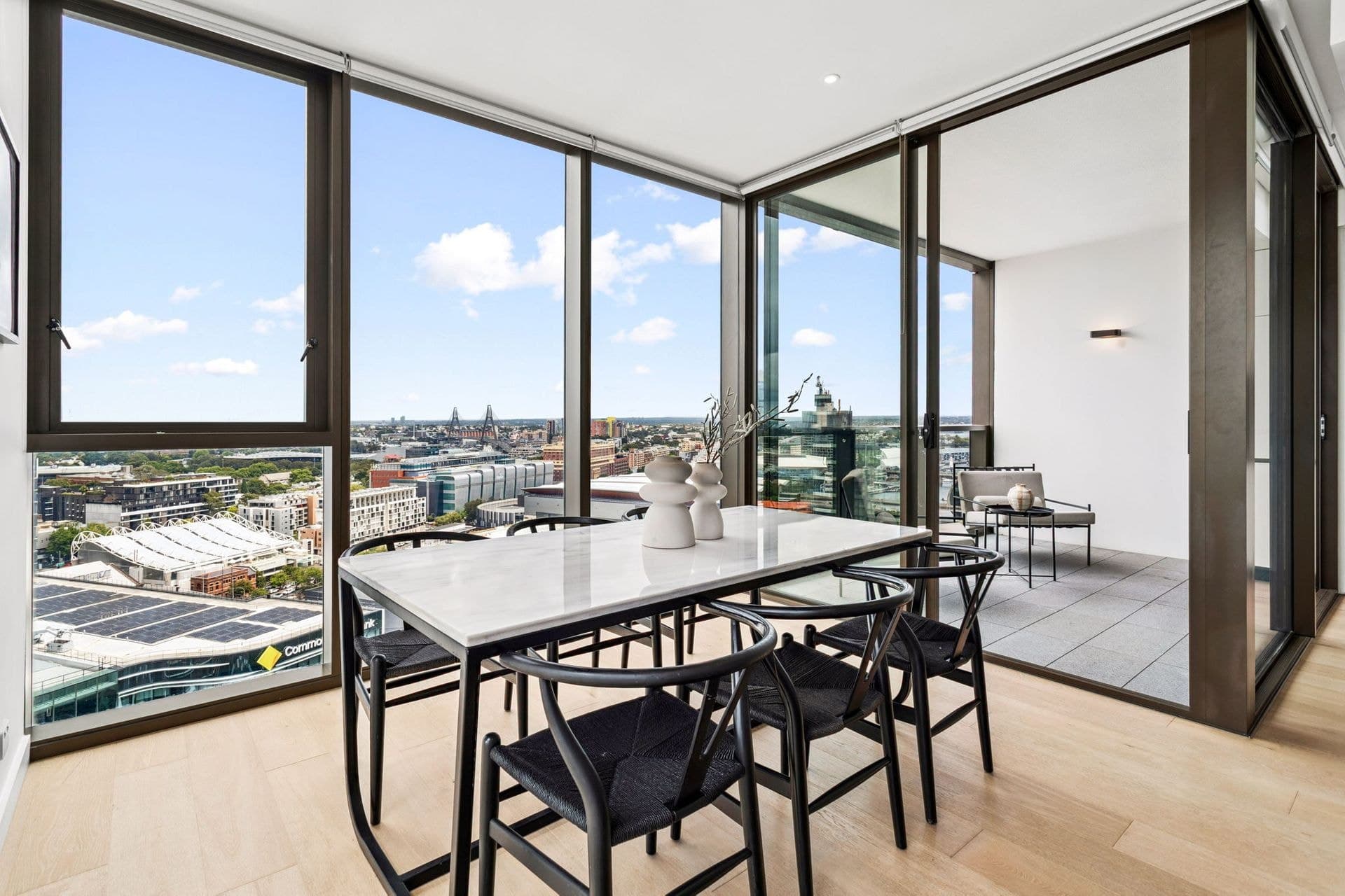 2402/81 Harbour Street, Haymarket, NSW, 2000, Haymarket - Thumbnail 3