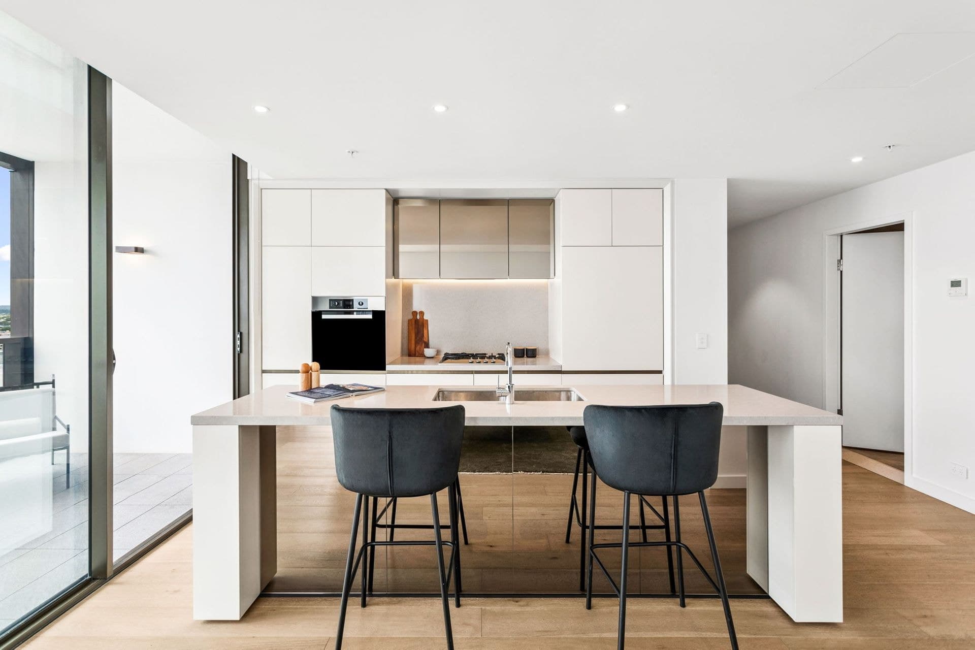 2402/81 Harbour Street, Haymarket, NSW, 2000, Haymarket - Thumbnail 5
