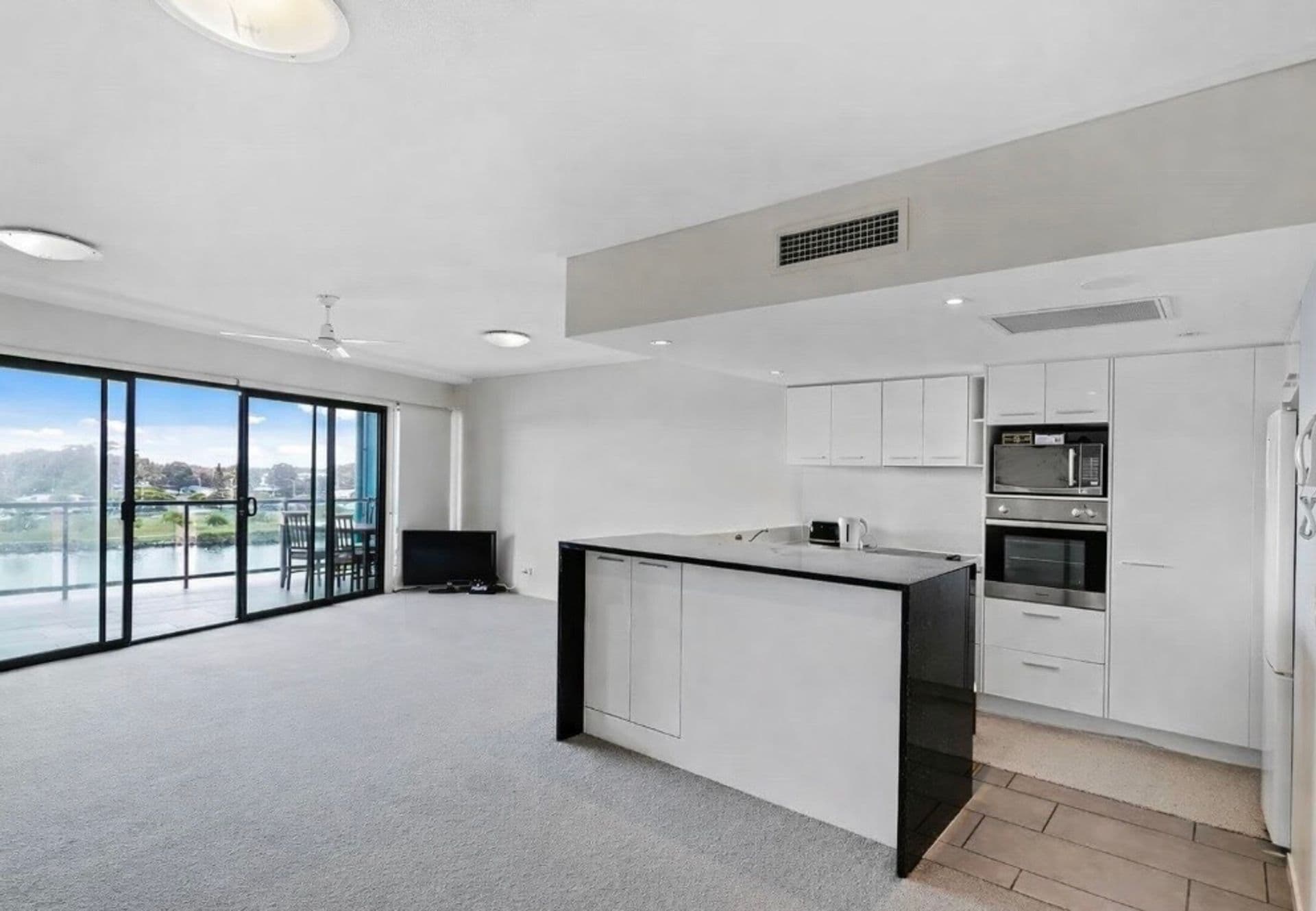 21/11 Innovation Parkway, Birtinya, QLD, 4575, Birtinya - Thumbnail 2