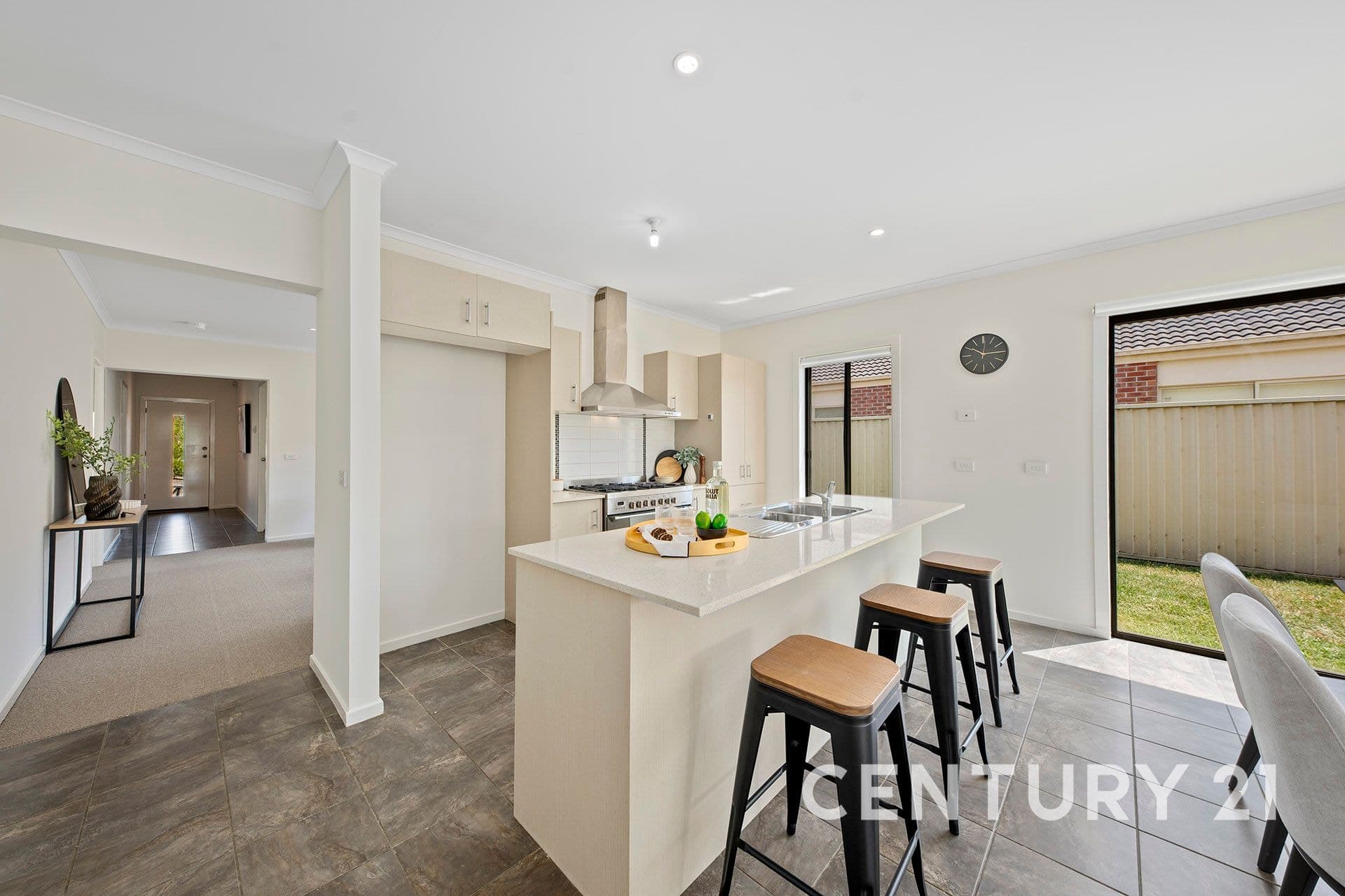 40 Bluehills Boulevard, Pakenham, VIC, 3810, Pakenham - Thumbnail 8