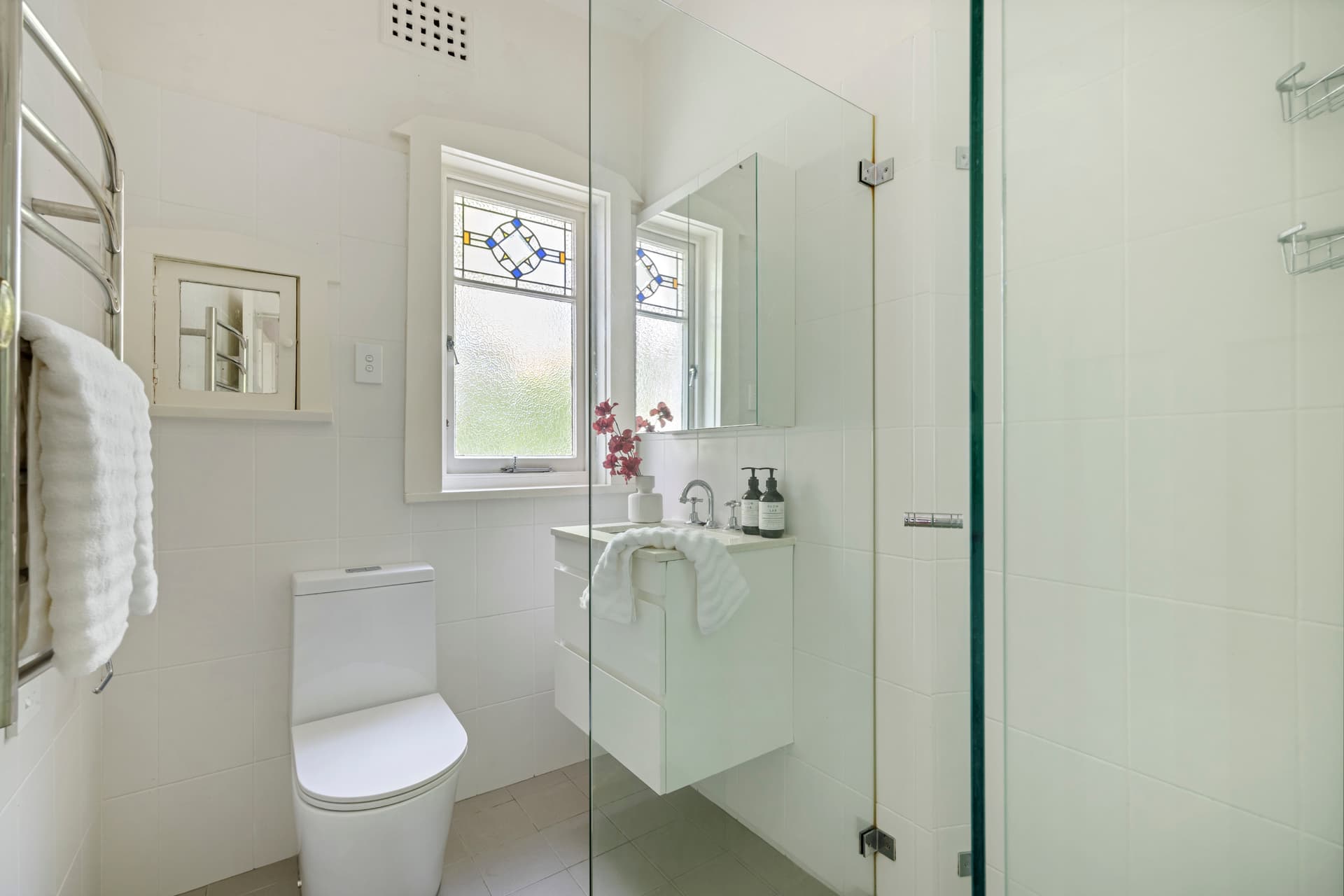 4/1 Bates  Avenue, Paddington, Paddington - Thumbnail 2