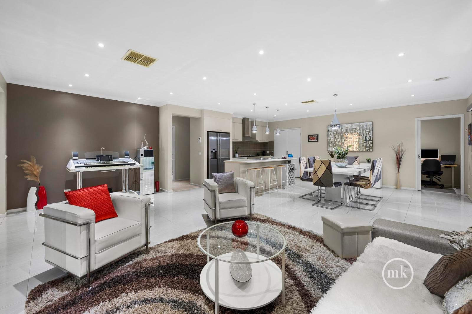 40 Laurimar Boulevard, Doreen, Doreen - Thumbnail 3