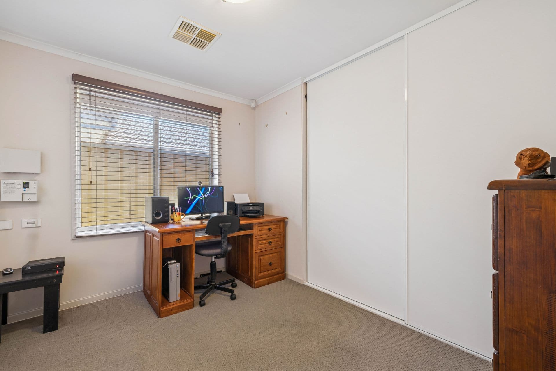 13 Pinkgum Avenue, Aldinga Beach, SA, 5173, Aldinga Beach - Thumbnail 6