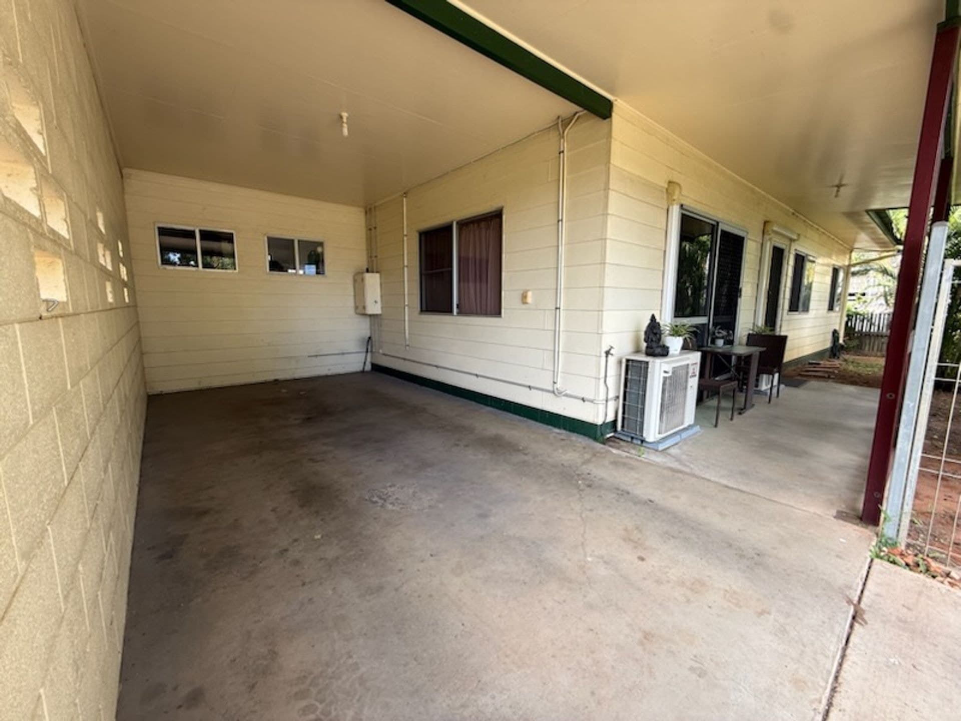 21 Goolagong Crescent, Moranbah, QLD, 4744, Moranbah - Thumbnail 2