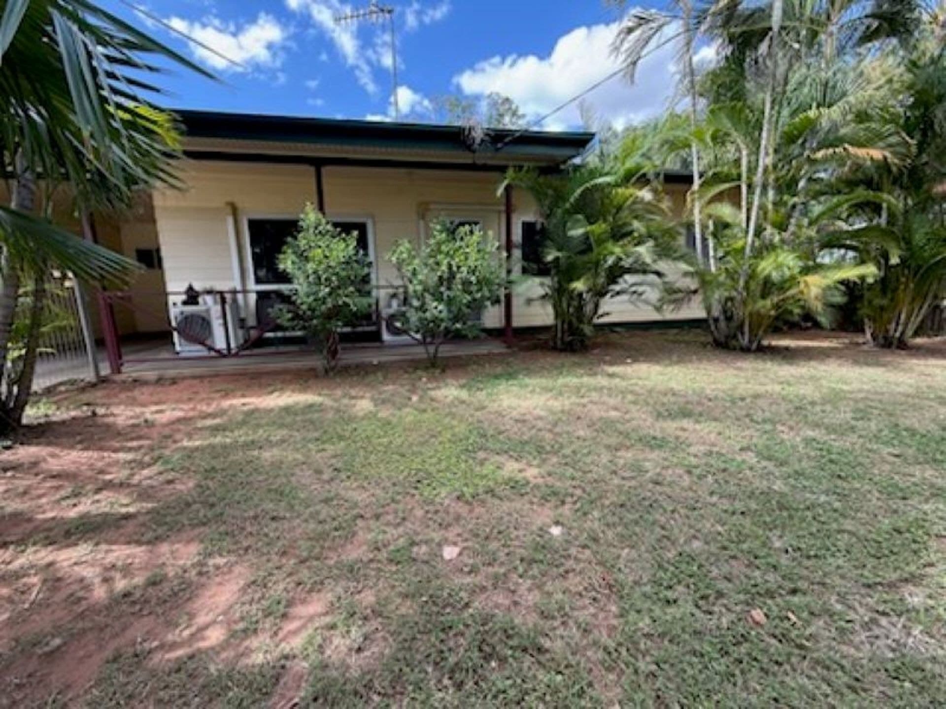 21 Goolagong Crescent, Moranbah, QLD, 4744, Moranbah - Thumbnail 3