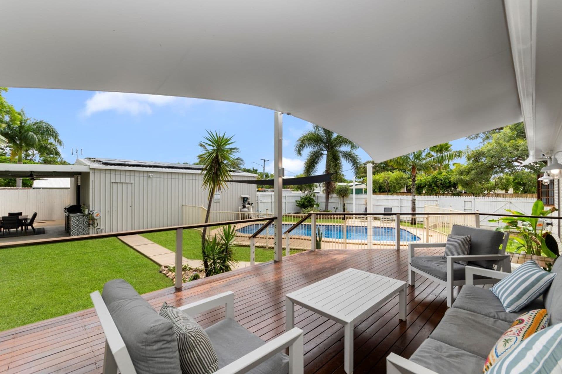 16 Hopkins Street, Currajong, QLD, 4812, Currajong - Thumbnail 4
