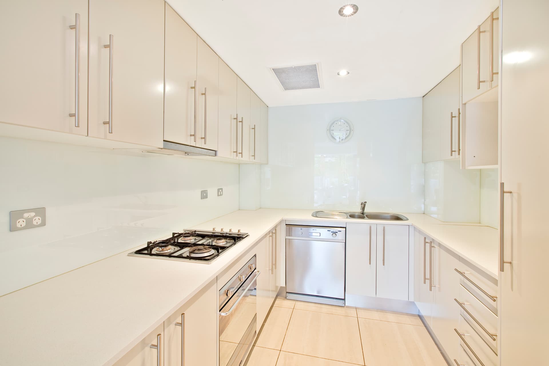 1/40-42 Wilberforce Avenue, Rose Bay, Rose Bay - Thumbnail 2