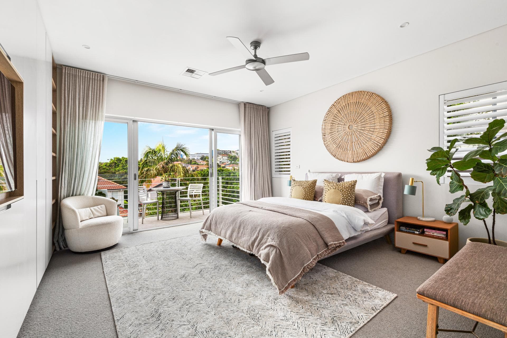 72 Gilgandra Road, North Bondi, North Bondi - Thumbnail 2