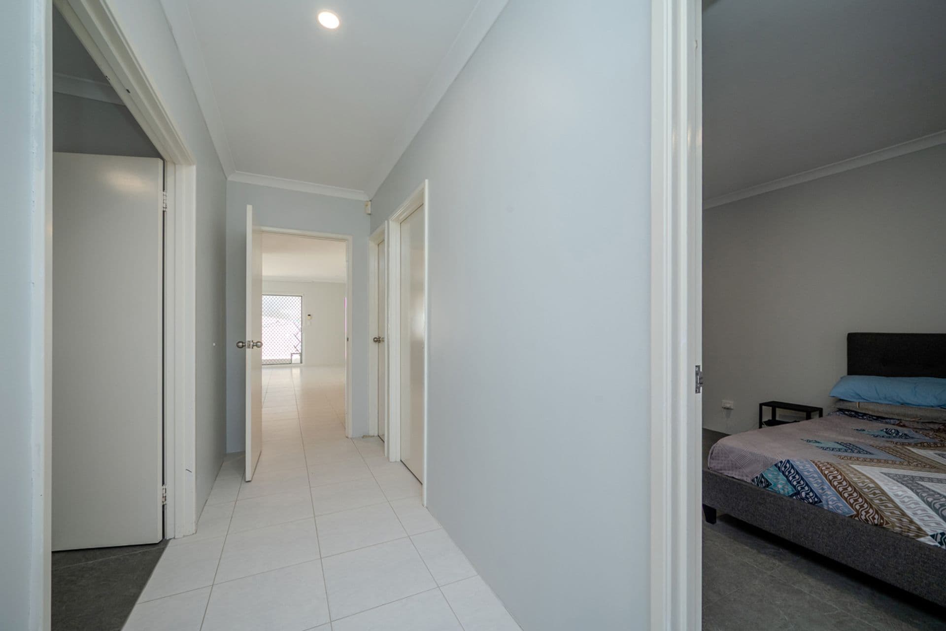 242 Ocean Keys Boulevard, Clarkson, WA, 6030, Clarkson - Thumbnail 3