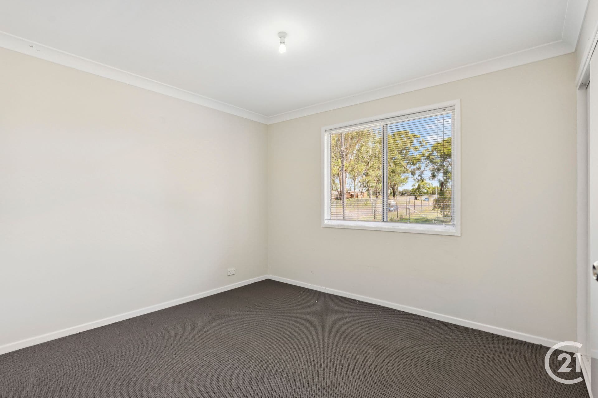 55 Creek Street, Bundamba, QLD, 4304, Bundamba - Thumbnail 5