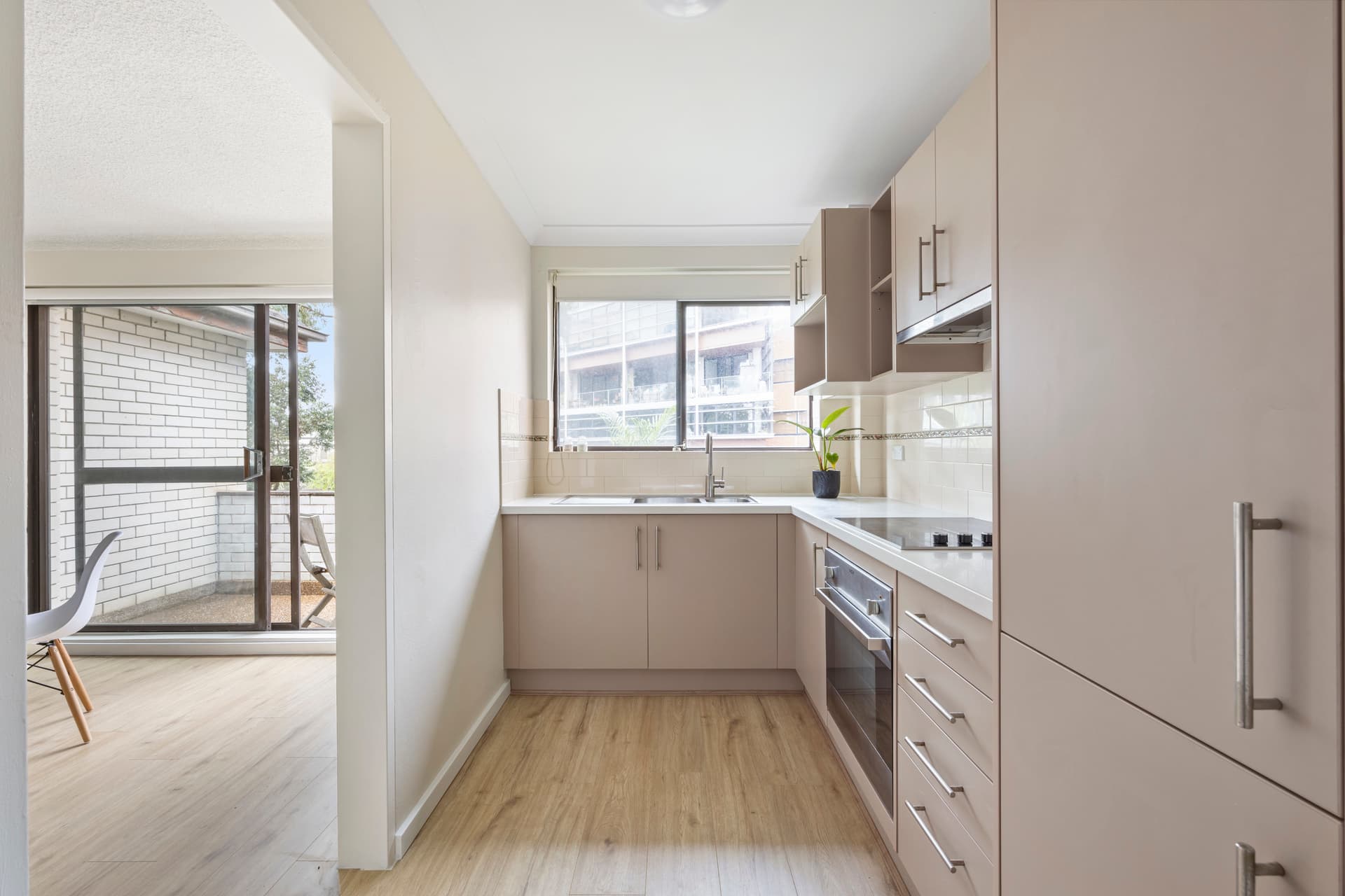 20/4-10 Darling Street, Kensington, Kensington - Thumbnail 3