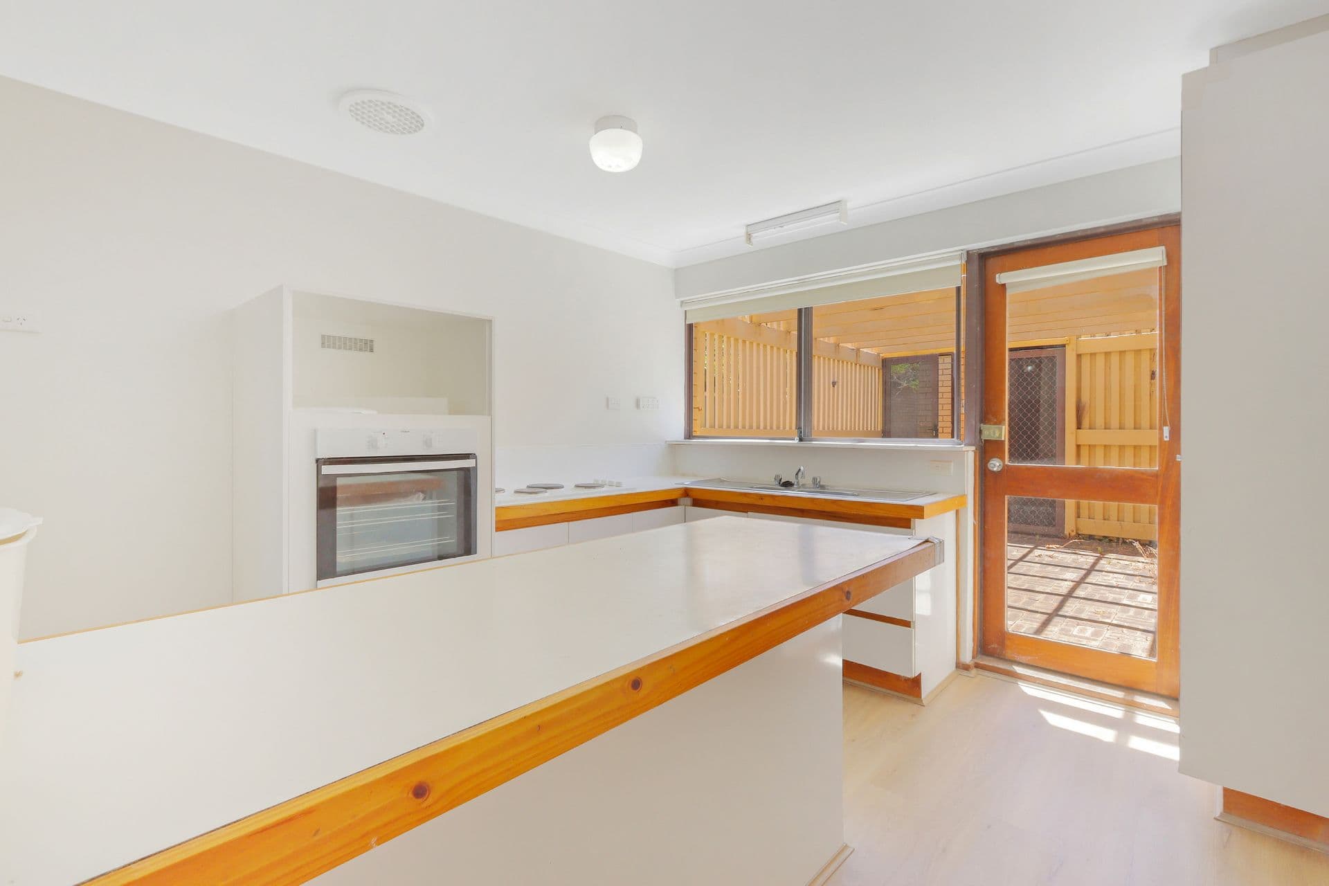 1/70 Arcadia Drive, Shoalwater, WA, 6169, Shoalwater - Thumbnail 4