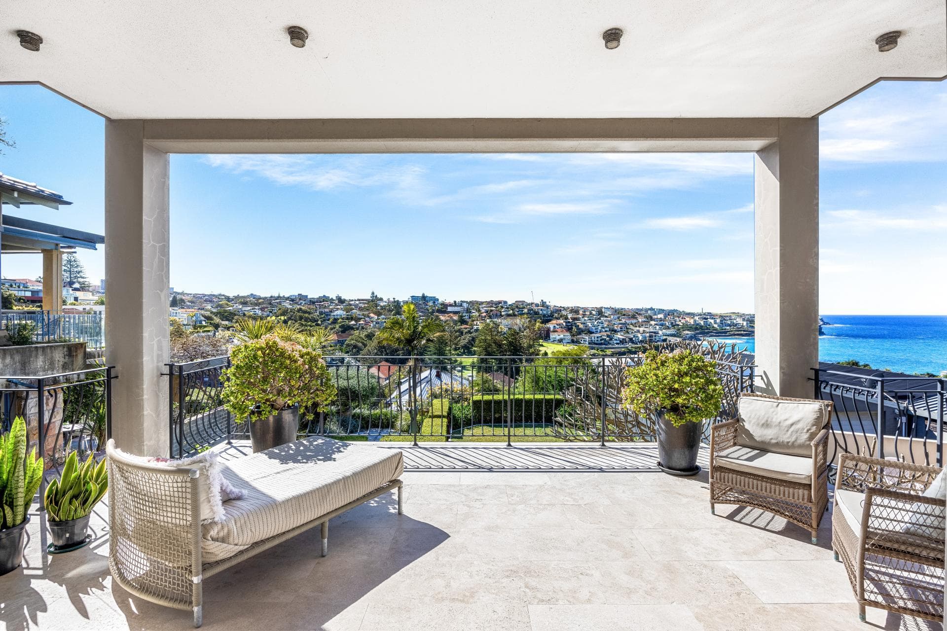 156 Macpherson Street, Bronte, Bronte - Thumbnail 2