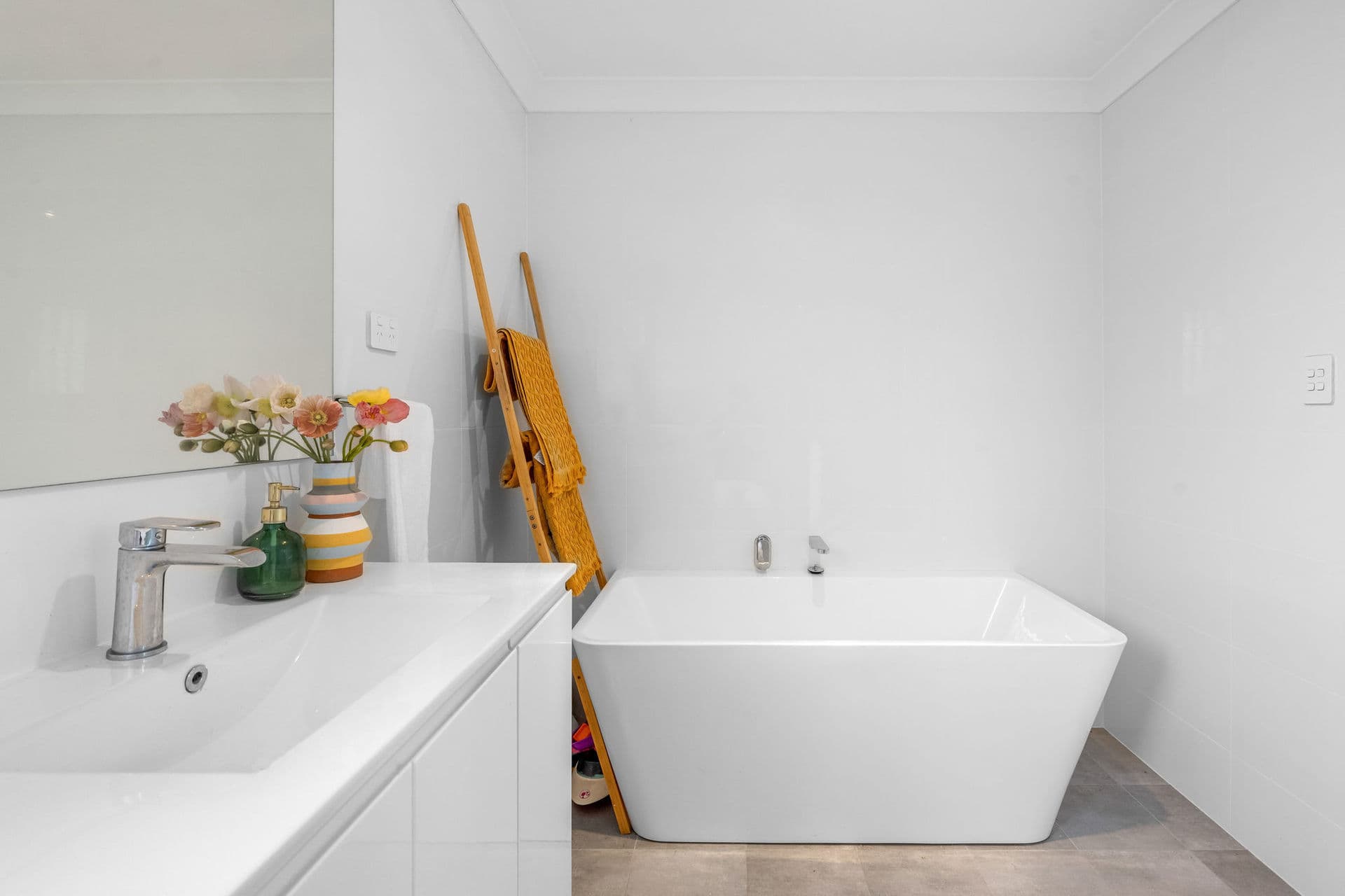 15 Caley Street, Chifley, Chifley - Thumbnail 8