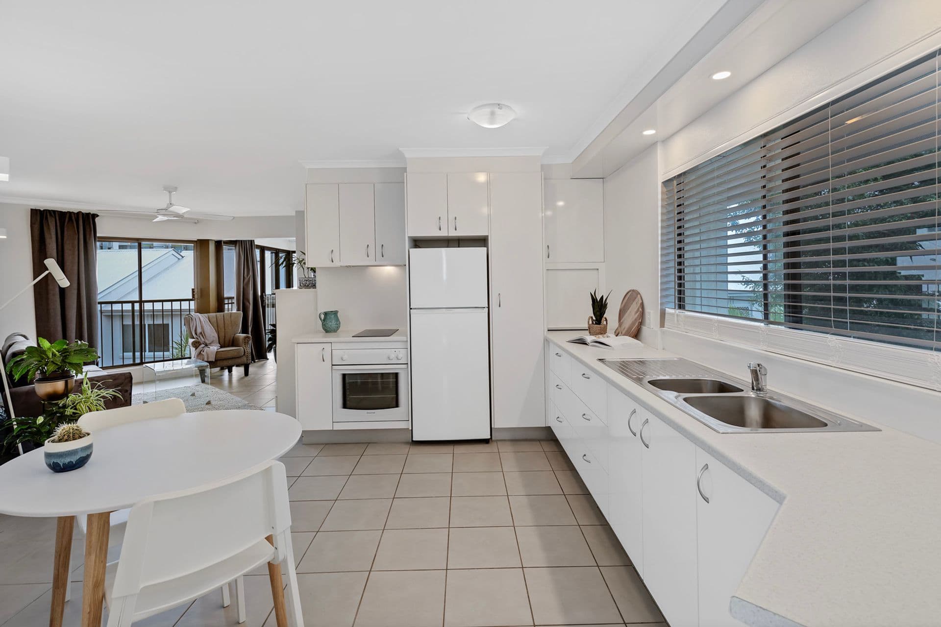 9/68 Sixth Avenue, Maroochydore, QLD, 4558, Maroochydore - Thumbnail 2