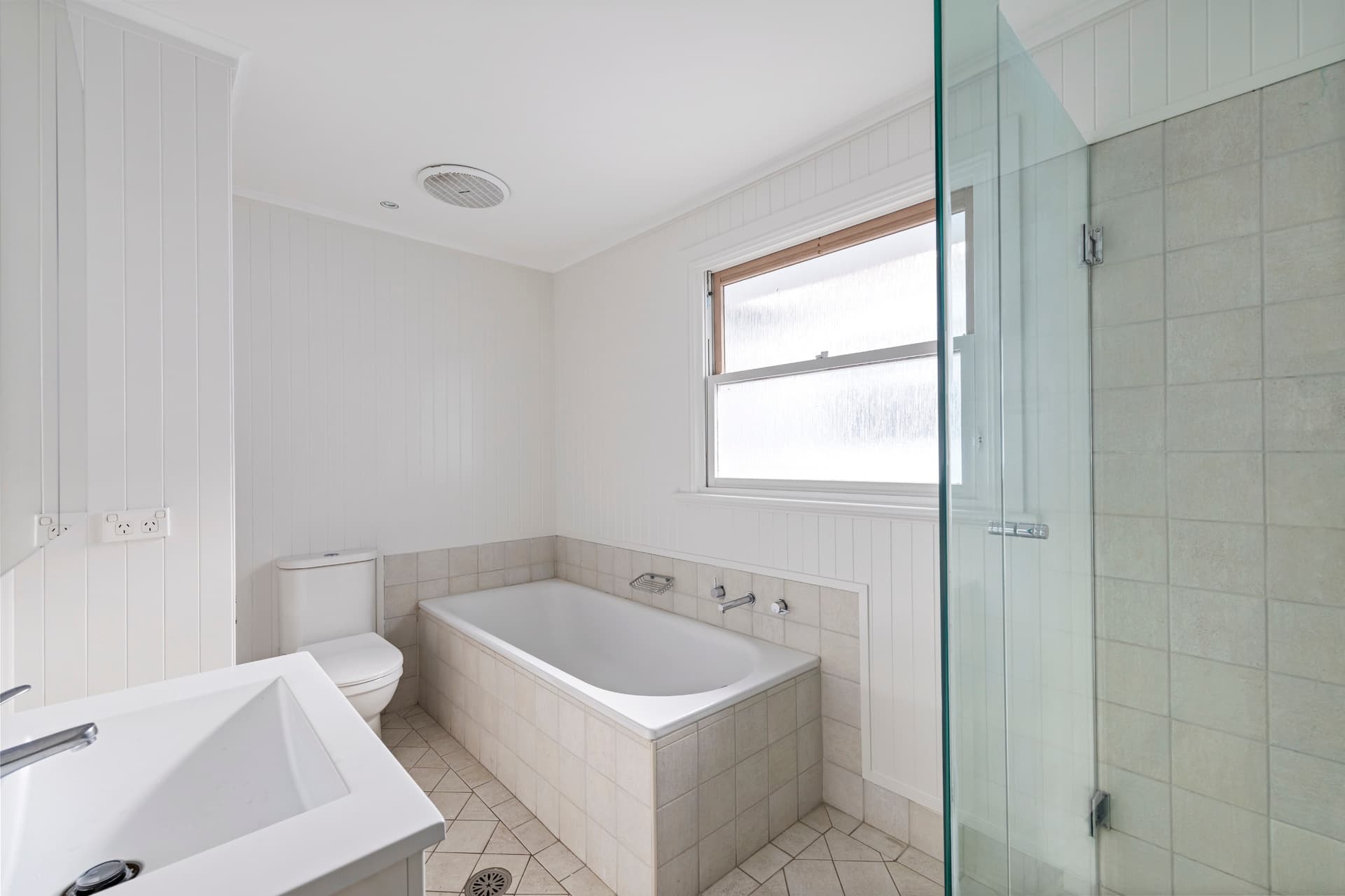11 Cox Avenue, Bondi Beach, Bondi Beach - Thumbnail 2